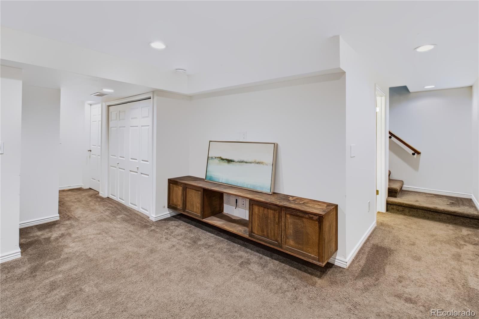 MLS Image #42 for 660  omega lane,lone tree, Colorado
