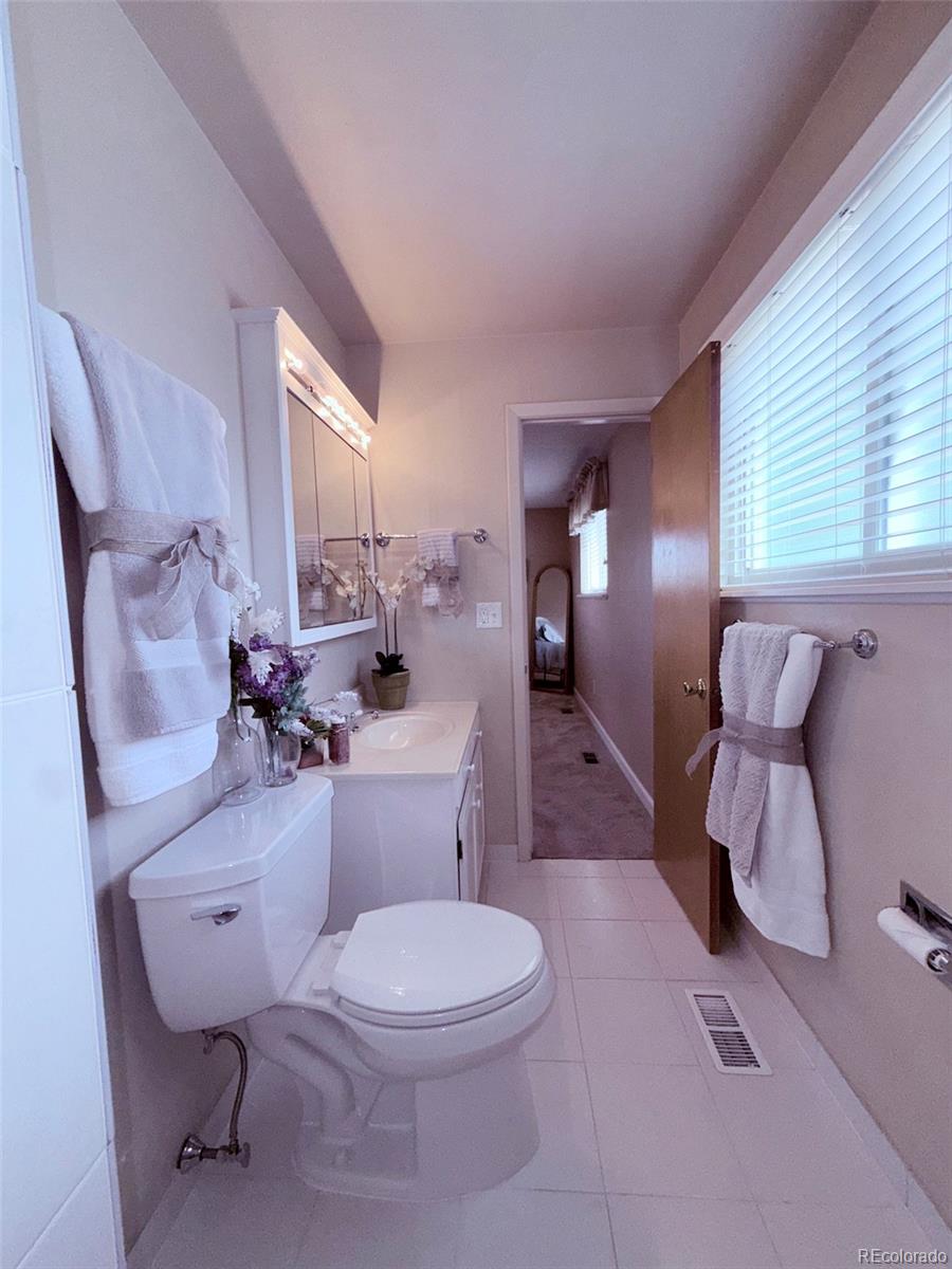 MLS Image #24 for 16179 e flora place,aurora, Colorado