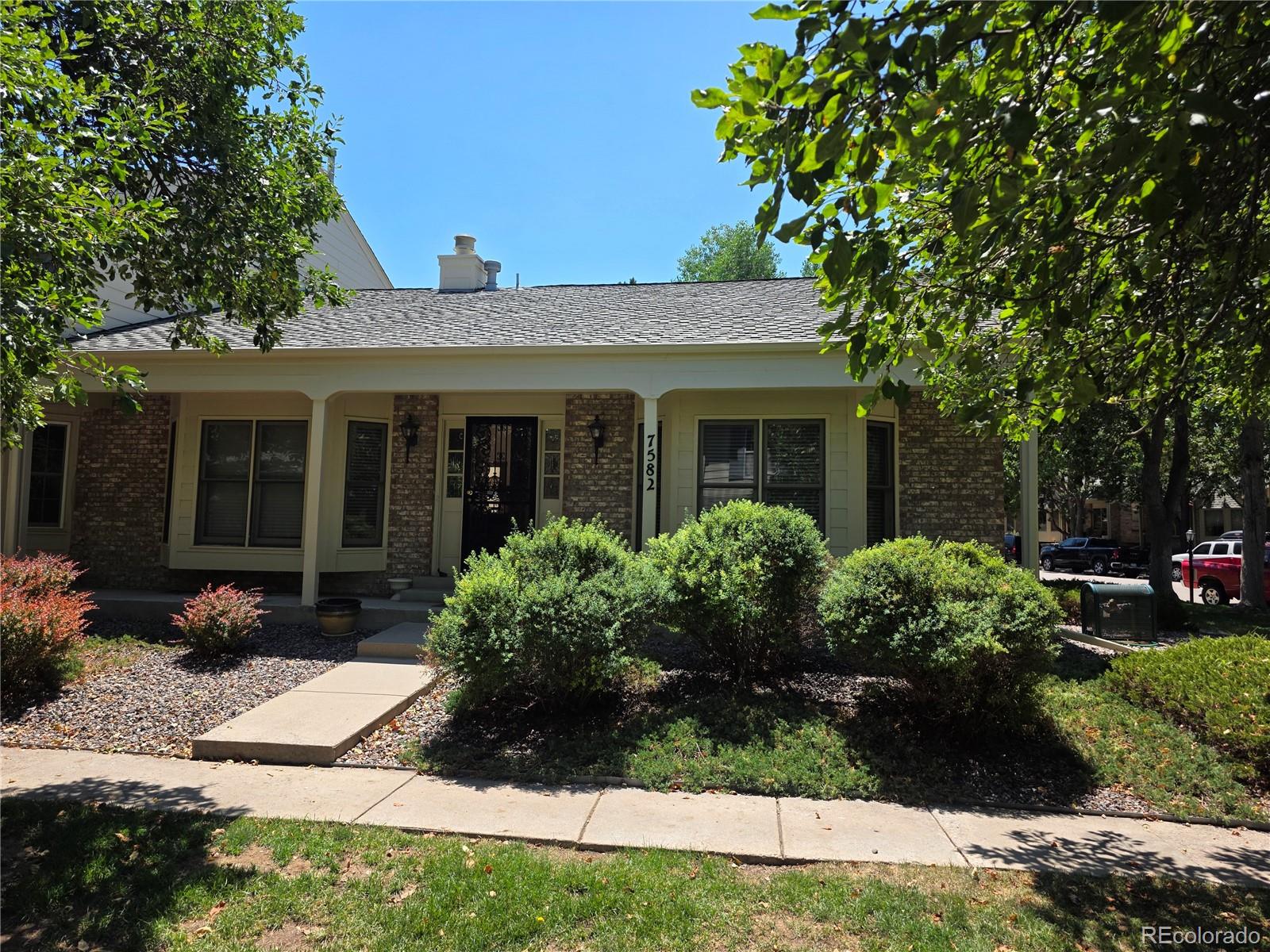 MLS Image #0 for 7582 s cove circle ,littleton, Colorado