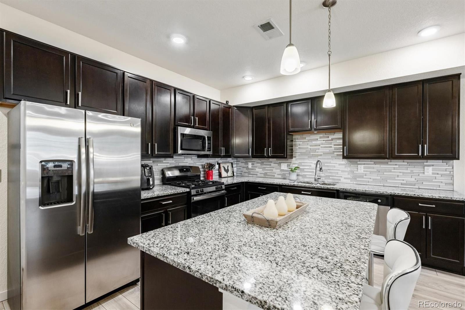 MLS Image #12 for 857 e 98th avenue,denver, Colorado