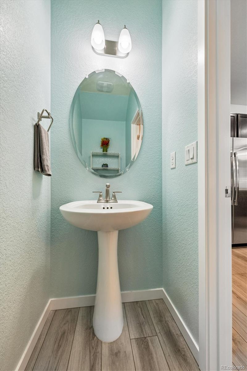 MLS Image #17 for 857 e 98th avenue,denver, Colorado
