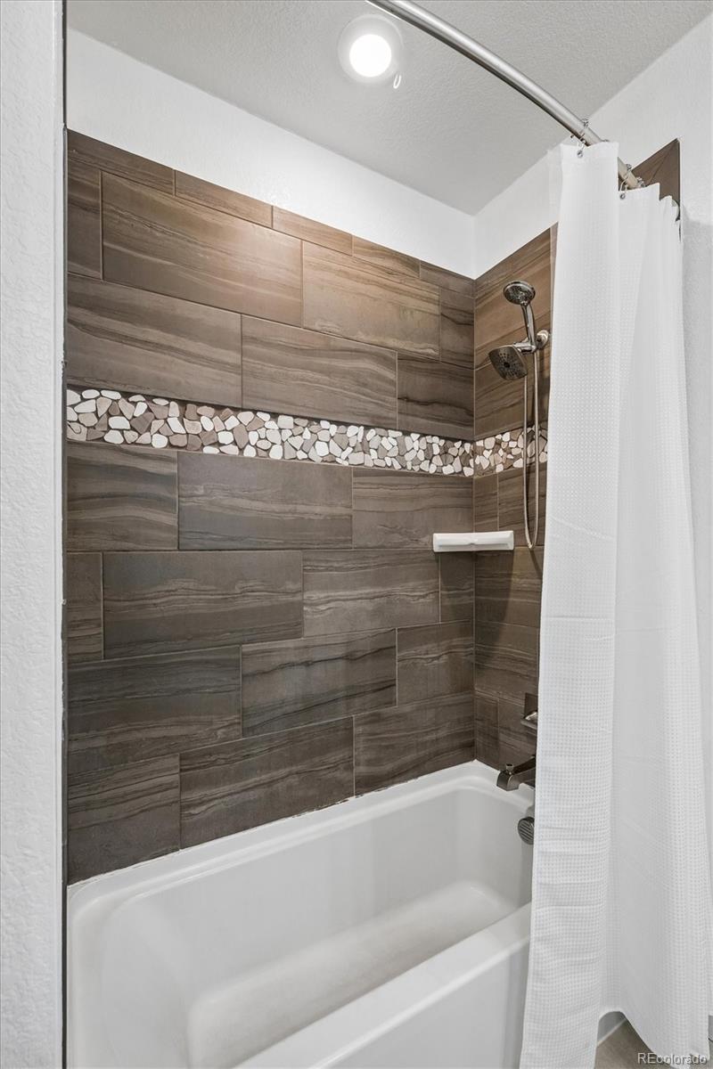 MLS Image #23 for 857 e 98th avenue,denver, Colorado