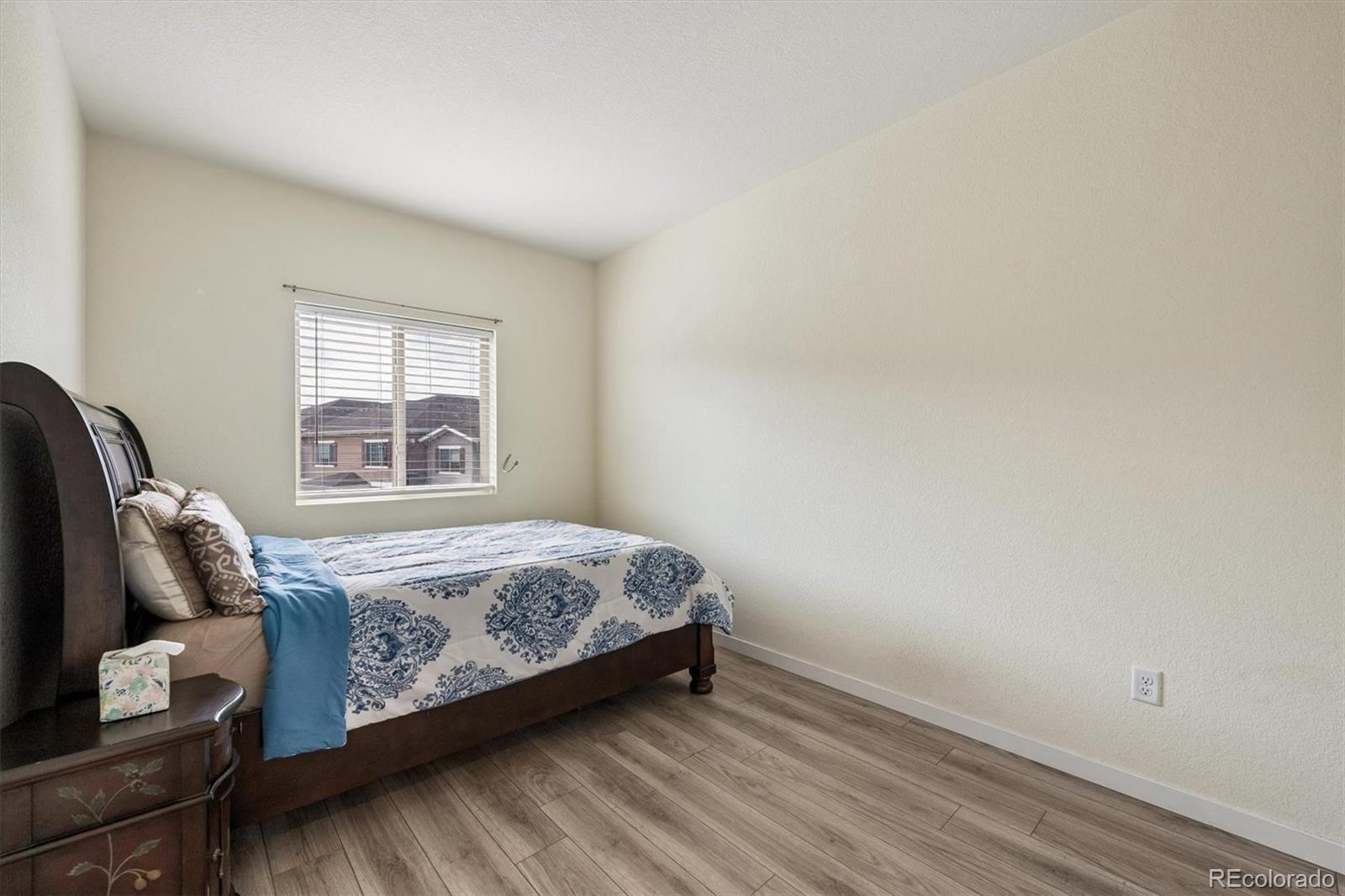 MLS Image #24 for 857 e 98th avenue,denver, Colorado