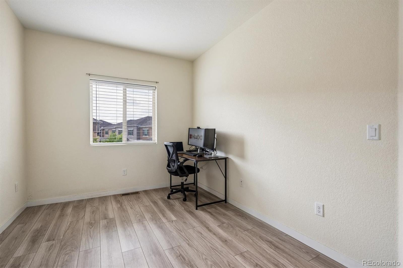 MLS Image #25 for 857 e 98th avenue,denver, Colorado
