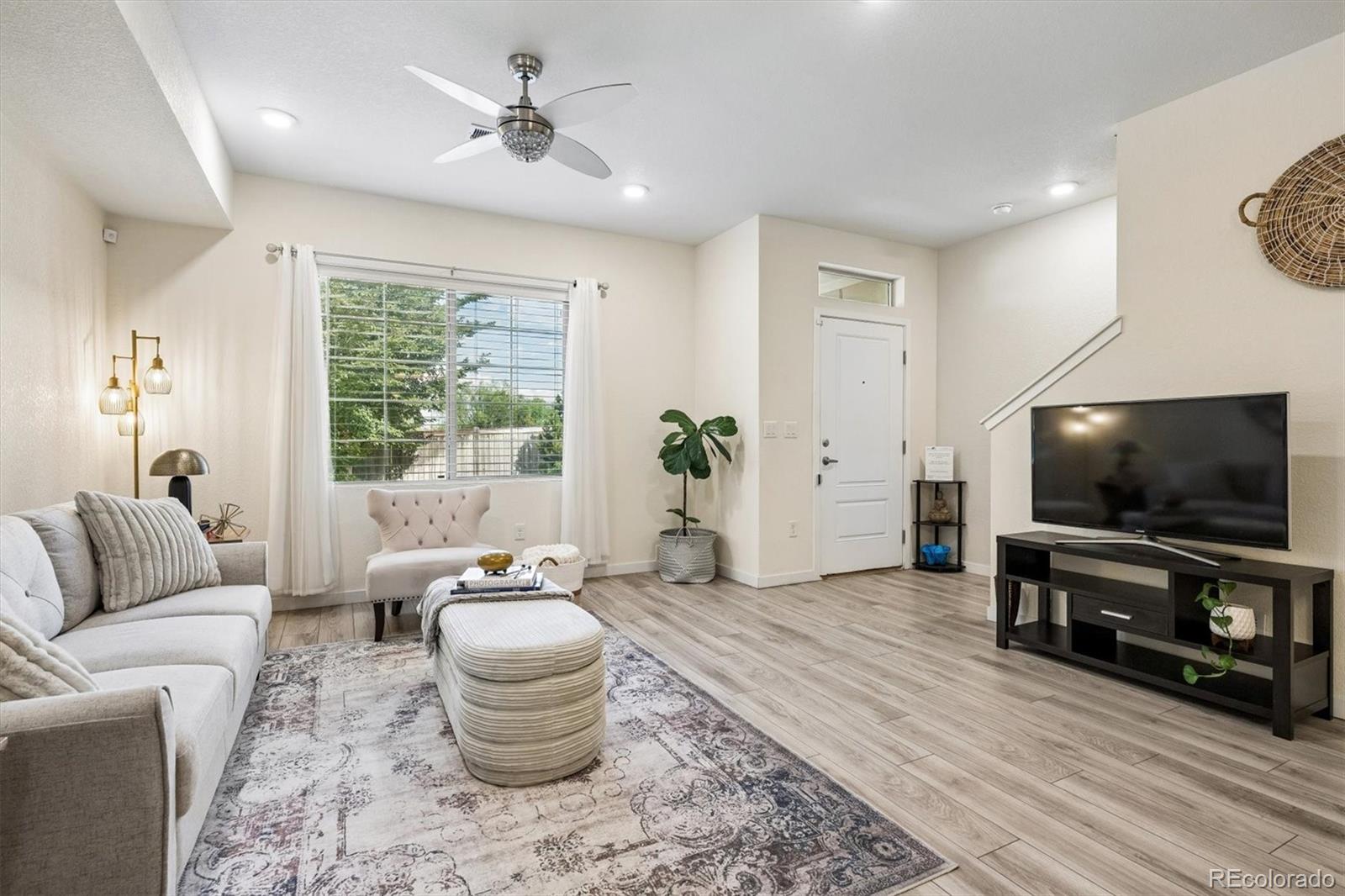 MLS Image #3 for 857 e 98th avenue,denver, Colorado