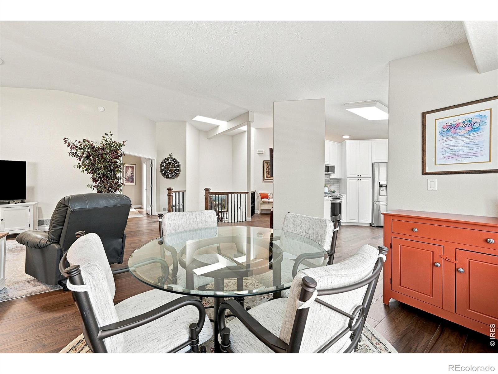 MLS Image #16 for 2010  46th avenue,greeley, Colorado