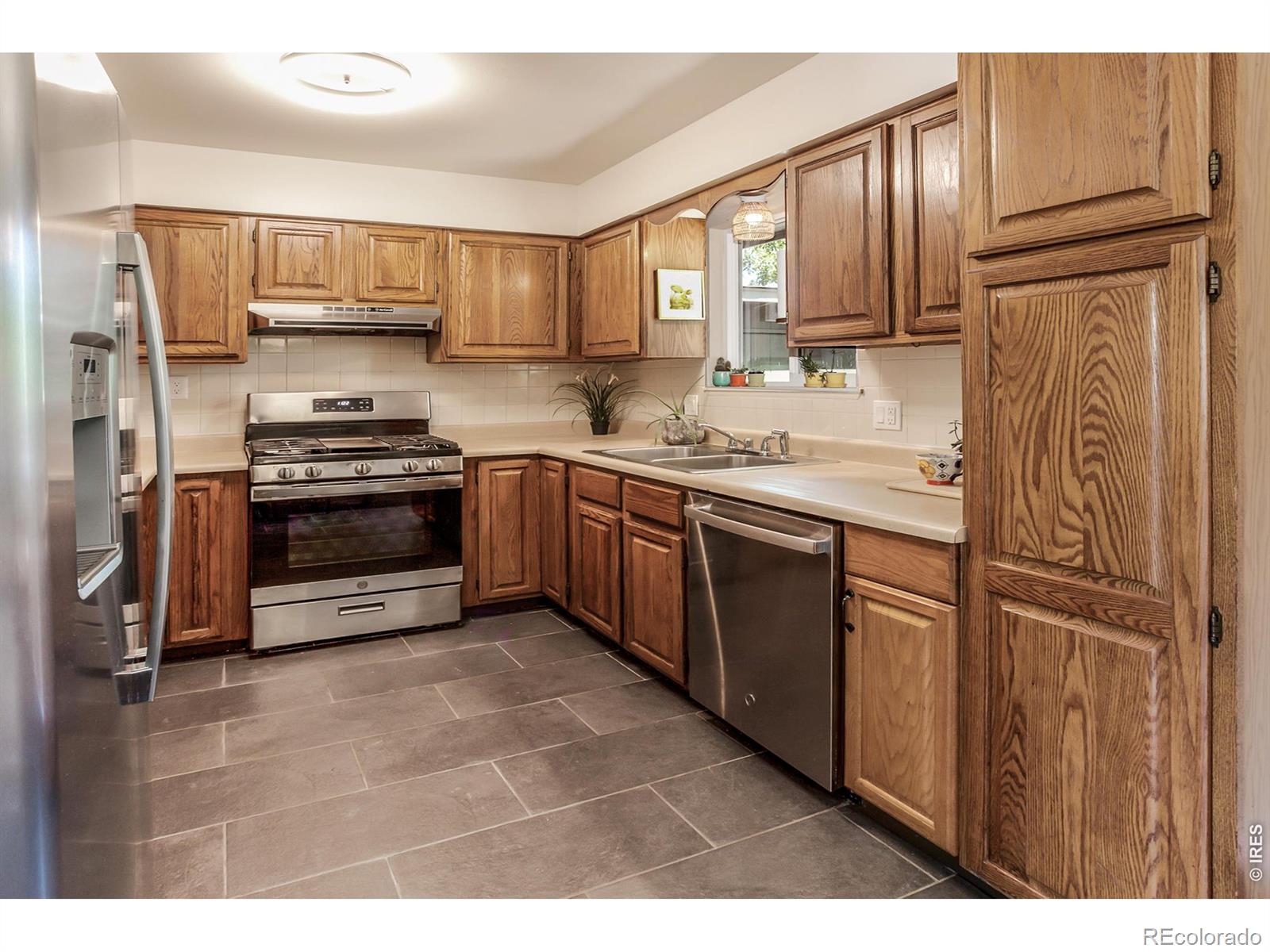 MLS Image #13 for 2430 w plum street,fort collins, Colorado