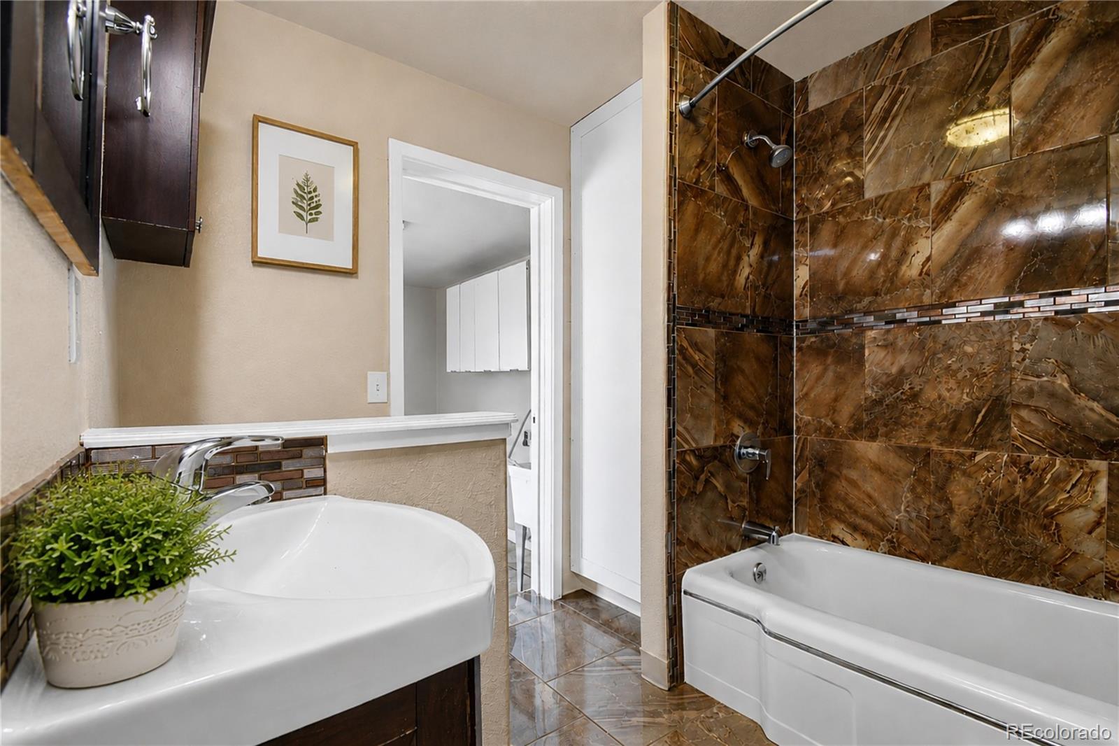 MLS Image #8 for 24 e 5th avenue,longmont, Colorado