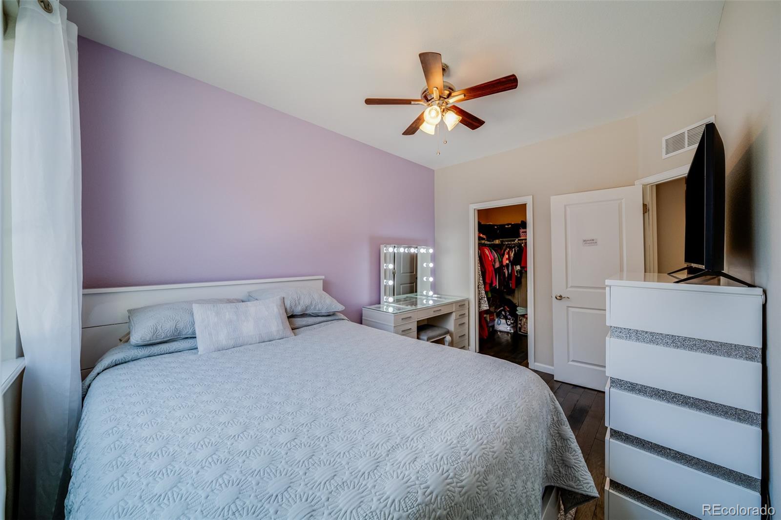 MLS Image #15 for 570 e dry creek place,littleton, Colorado
