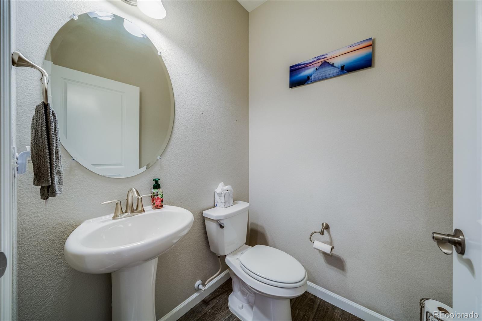 MLS Image #9 for 570 e dry creek place,littleton, Colorado