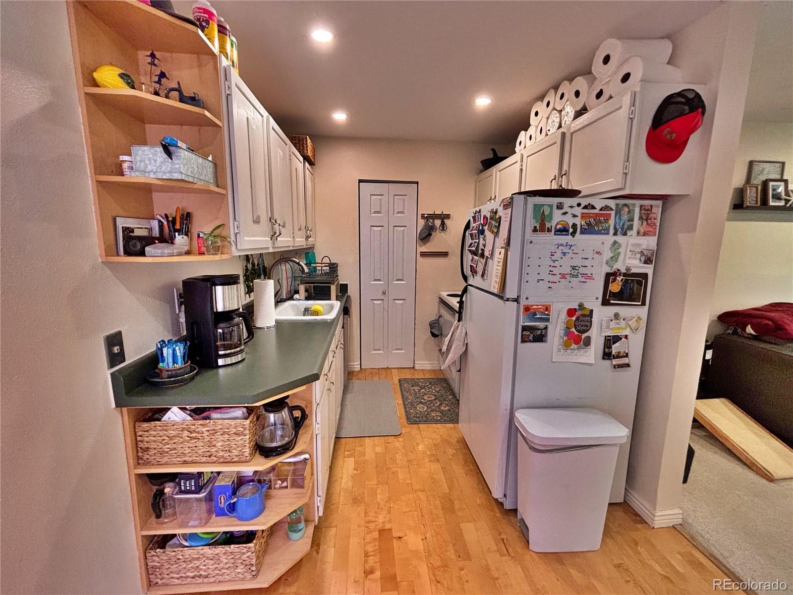 MLS Image #12 for 501  golden circle,golden, Colorado