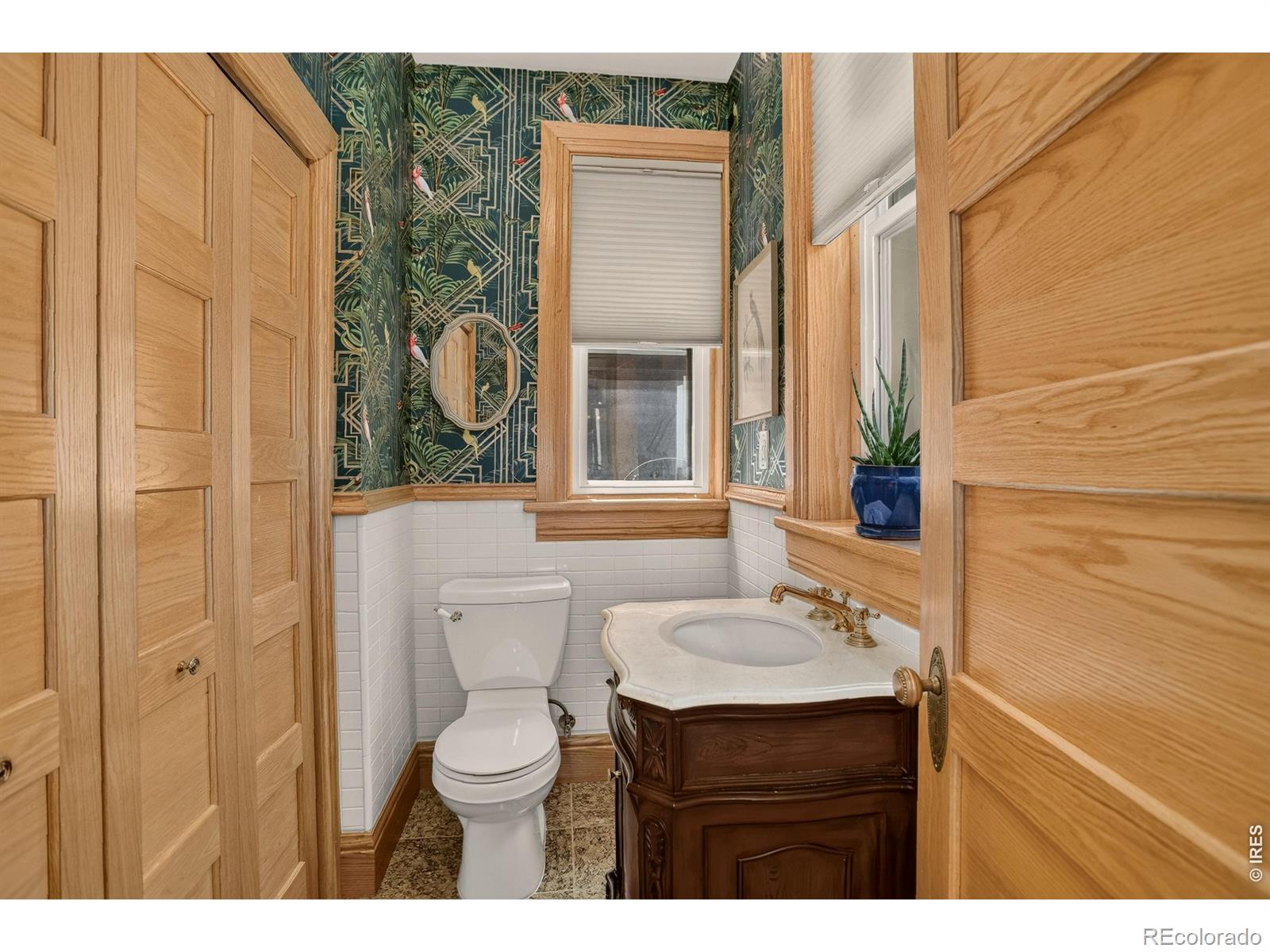 MLS Image #14 for 2109 n gilpin street,denver, Colorado