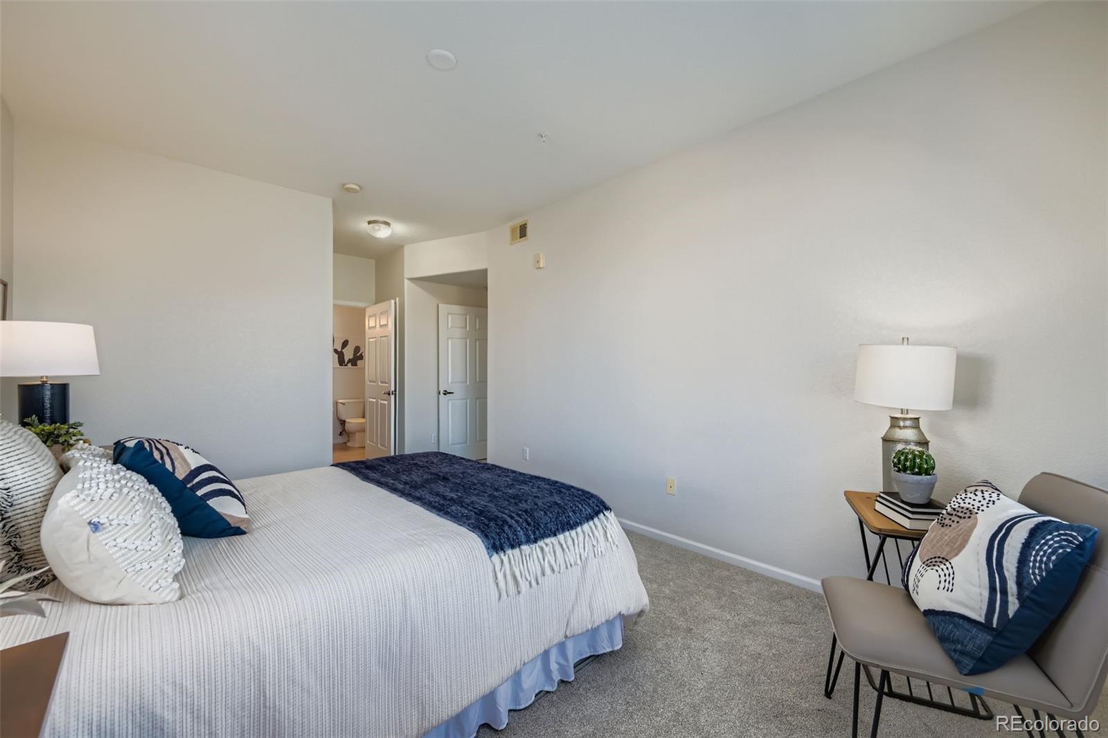 MLS Image #13 for 15700 e jamison drive,englewood, Colorado