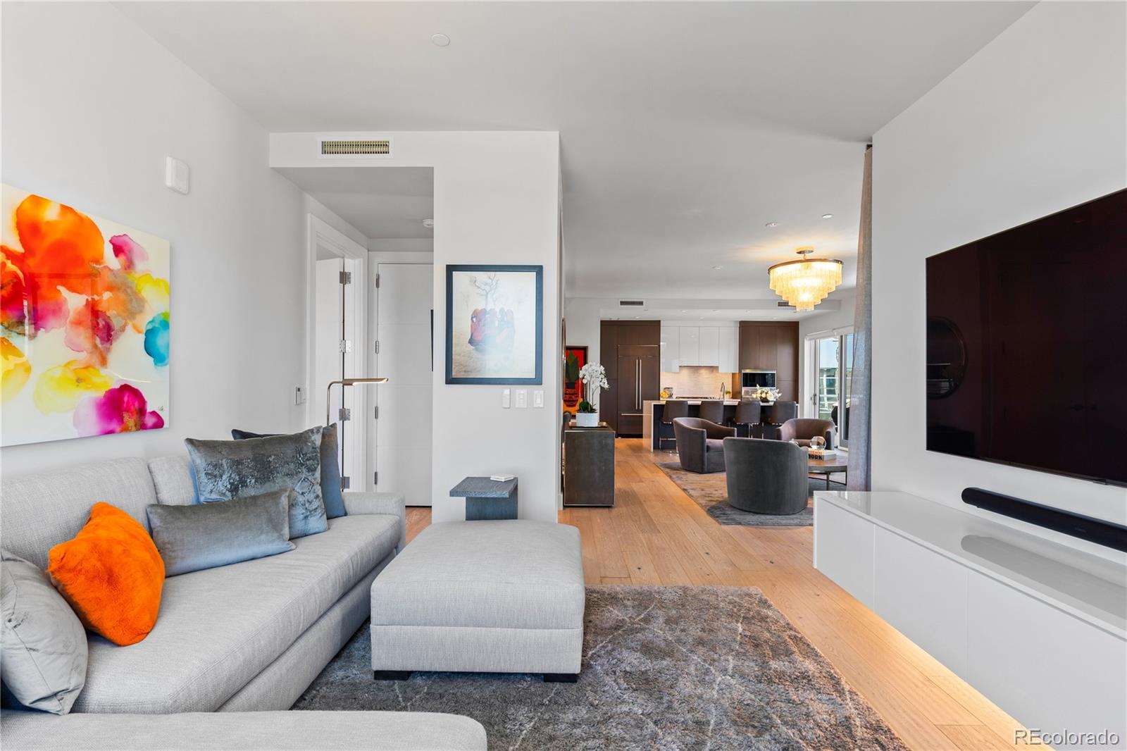 MLS Image #14 for 155  steele street,denver, Colorado