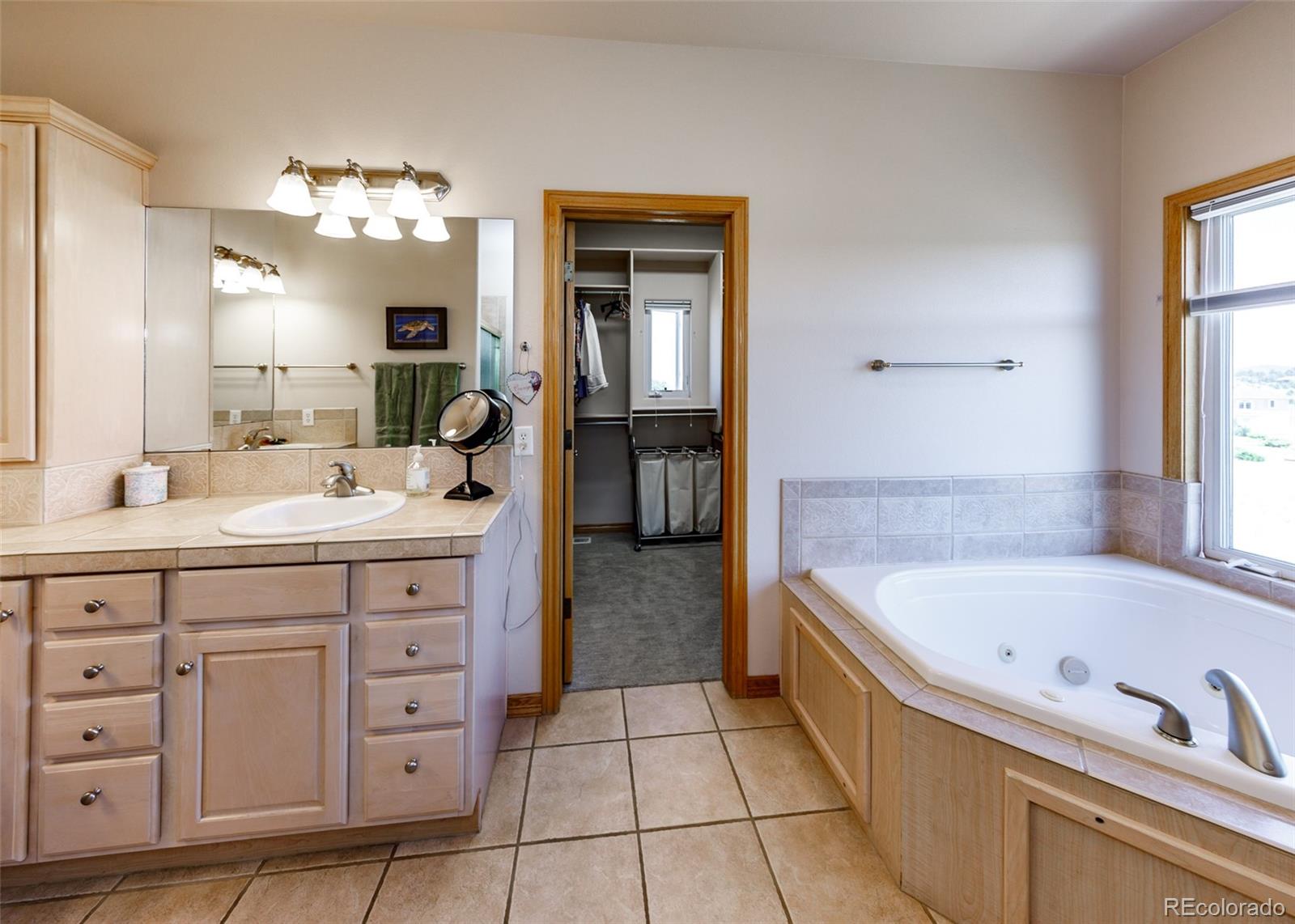 MLS Image #31 for 890 e kings deer point,monument, Colorado