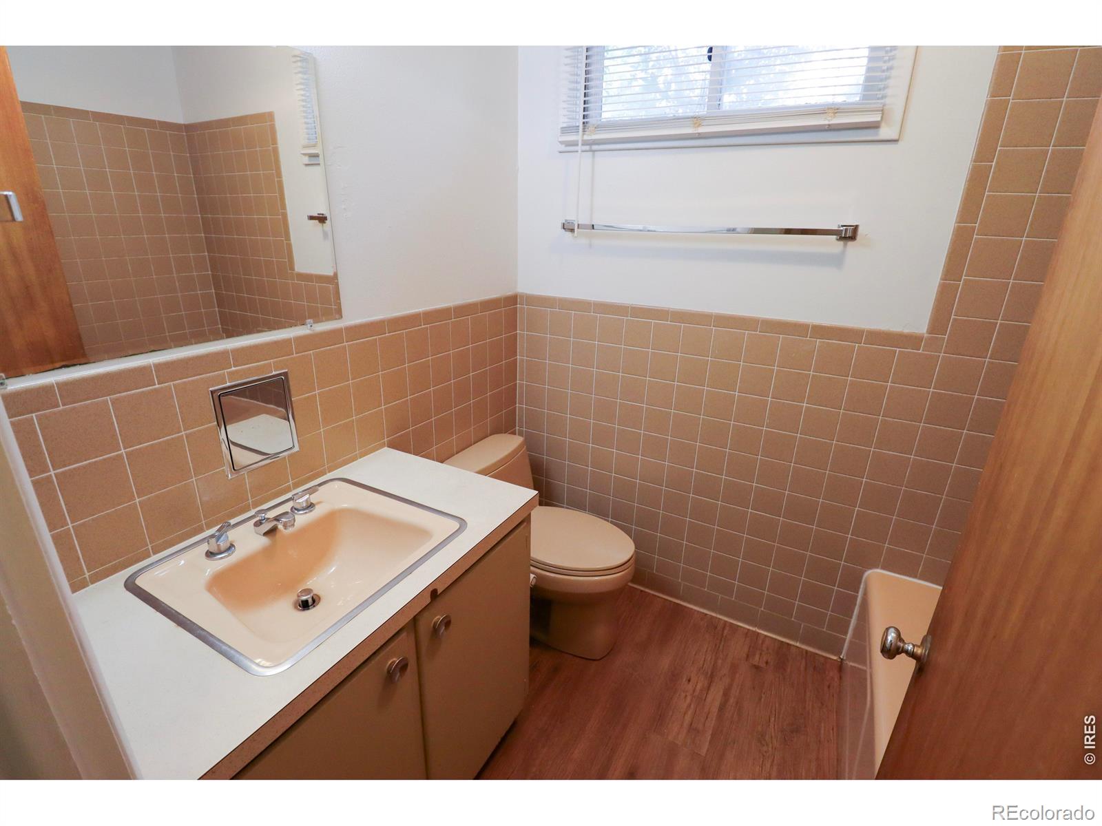 MLS Image #11 for 1321  springfield drive,fort collins, Colorado