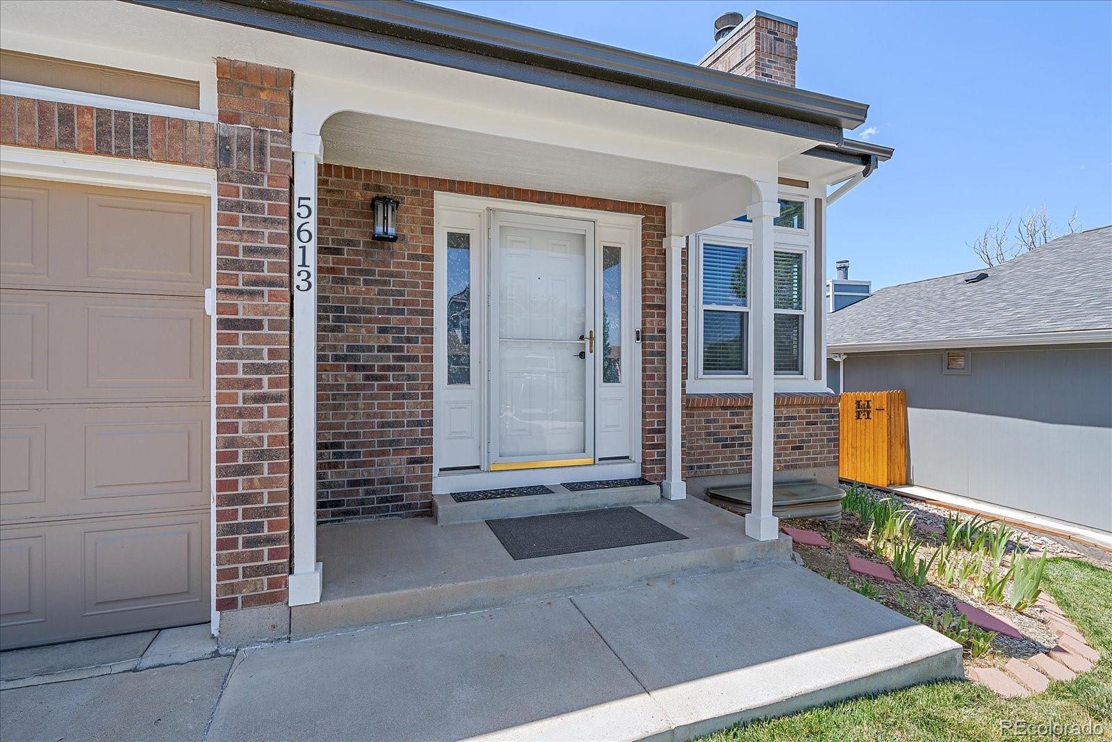 MLS Image #1 for 5613 s jericho way,aurora, Colorado