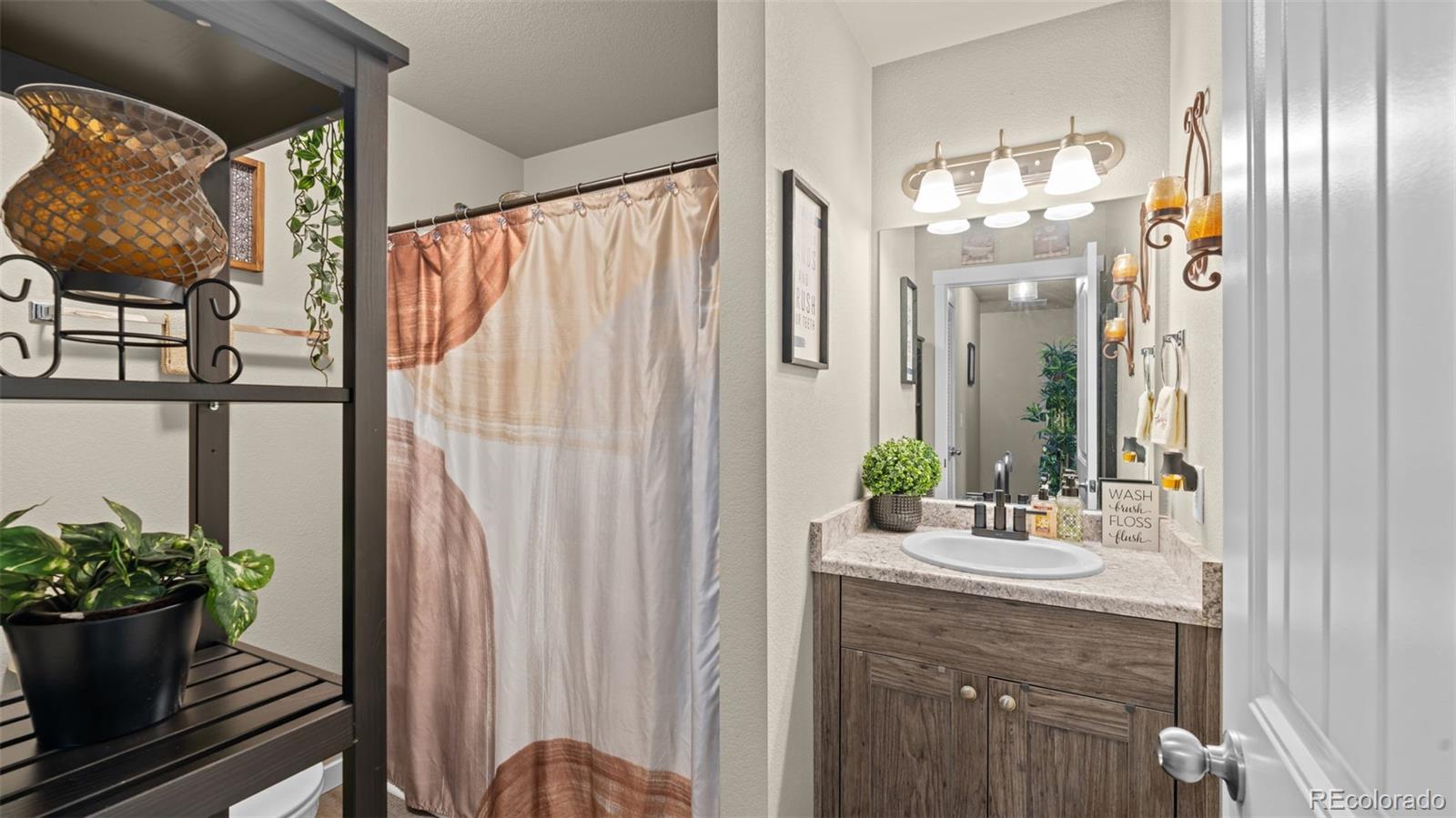 MLS Image #13 for 4687  ports down lane,colorado springs, Colorado