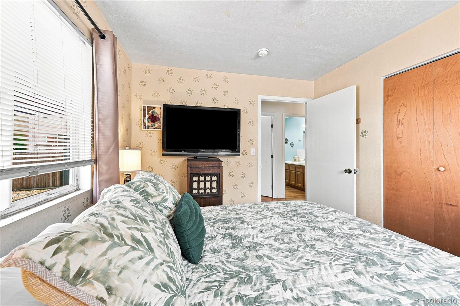 MLS Image #18 for 518  15th avenue court,greeley, Colorado