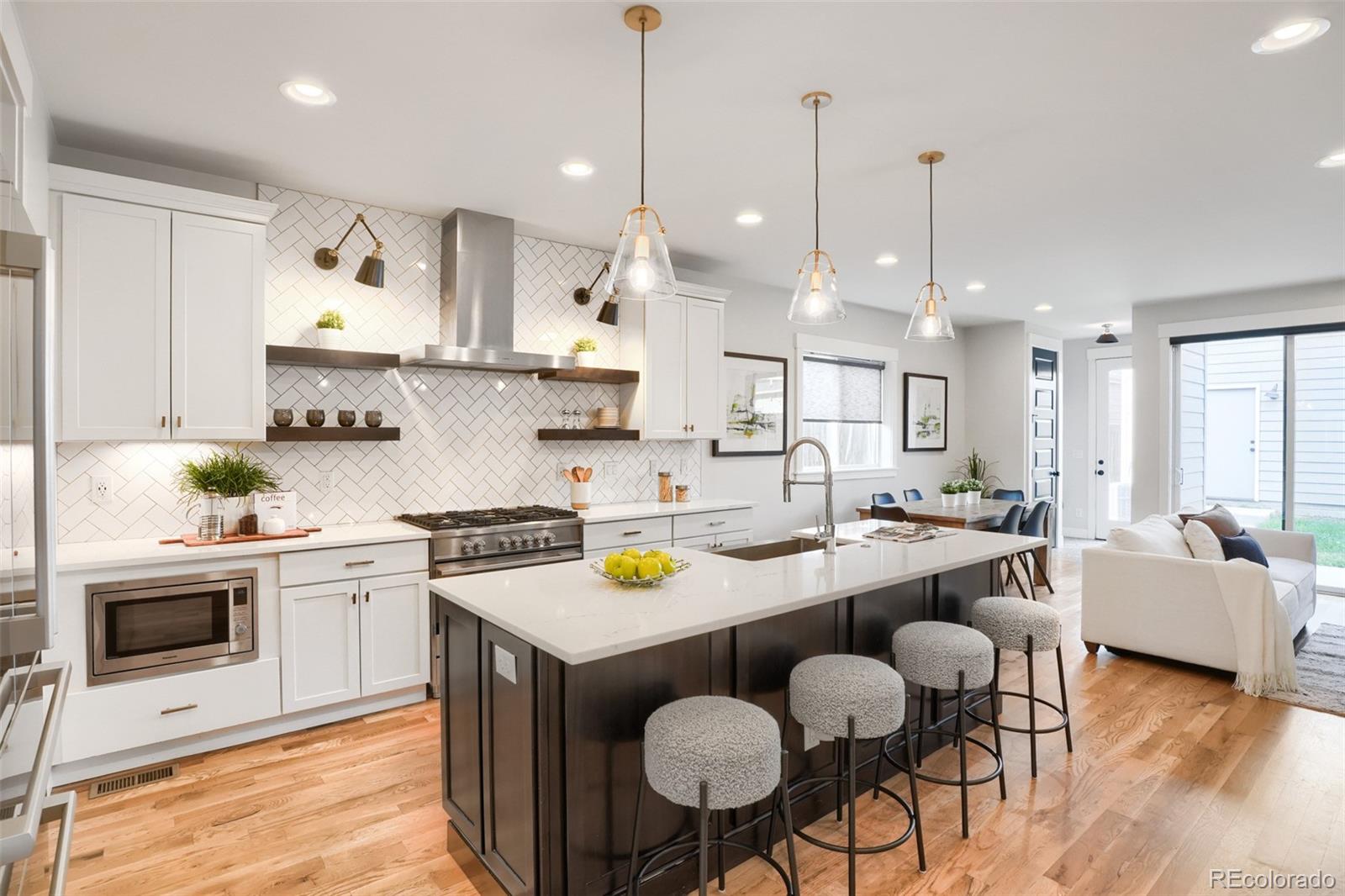 MLS Image #2 for 3322 n columbine street,denver, Colorado