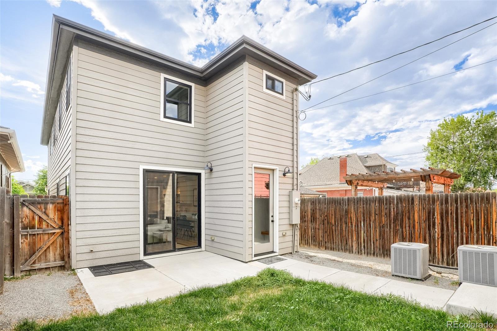 MLS Image #21 for 3322 n columbine street,denver, Colorado