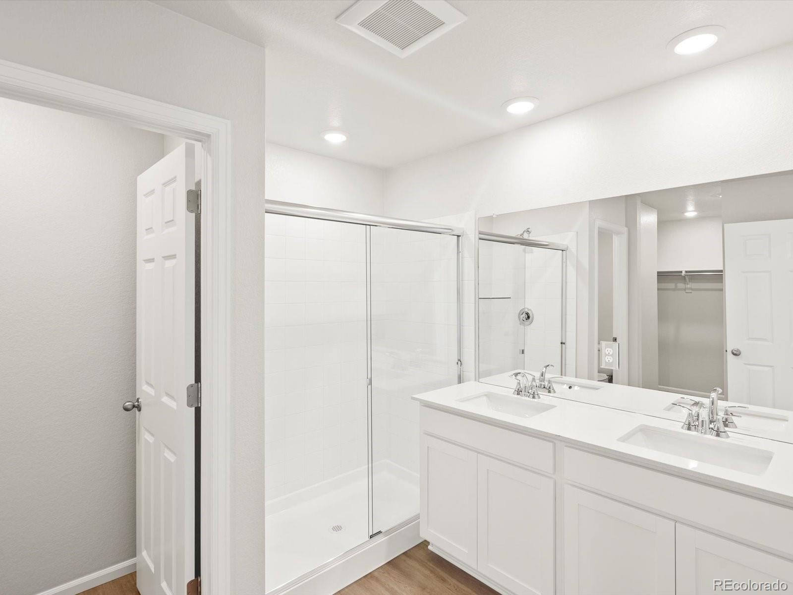 MLS Image #18 for 508  97th avenue,greeley, Colorado