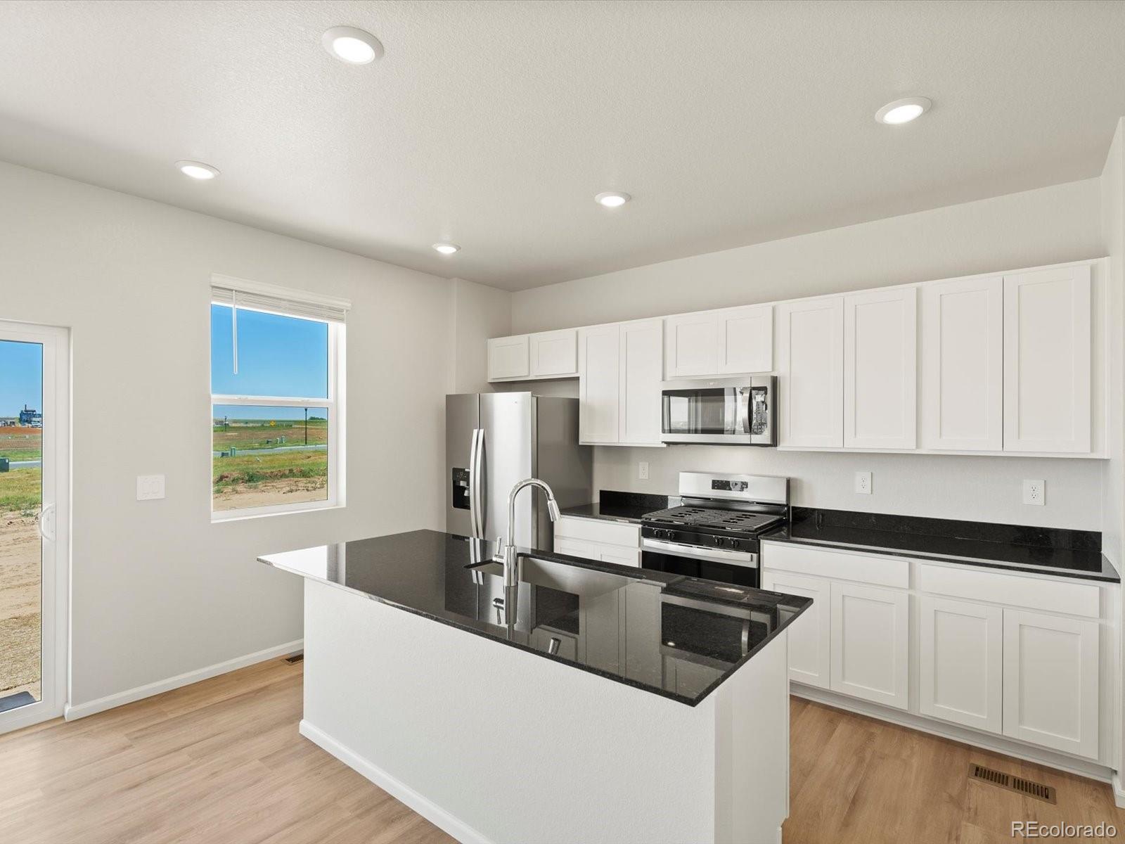 MLS Image #9 for 508  97th avenue,greeley, Colorado