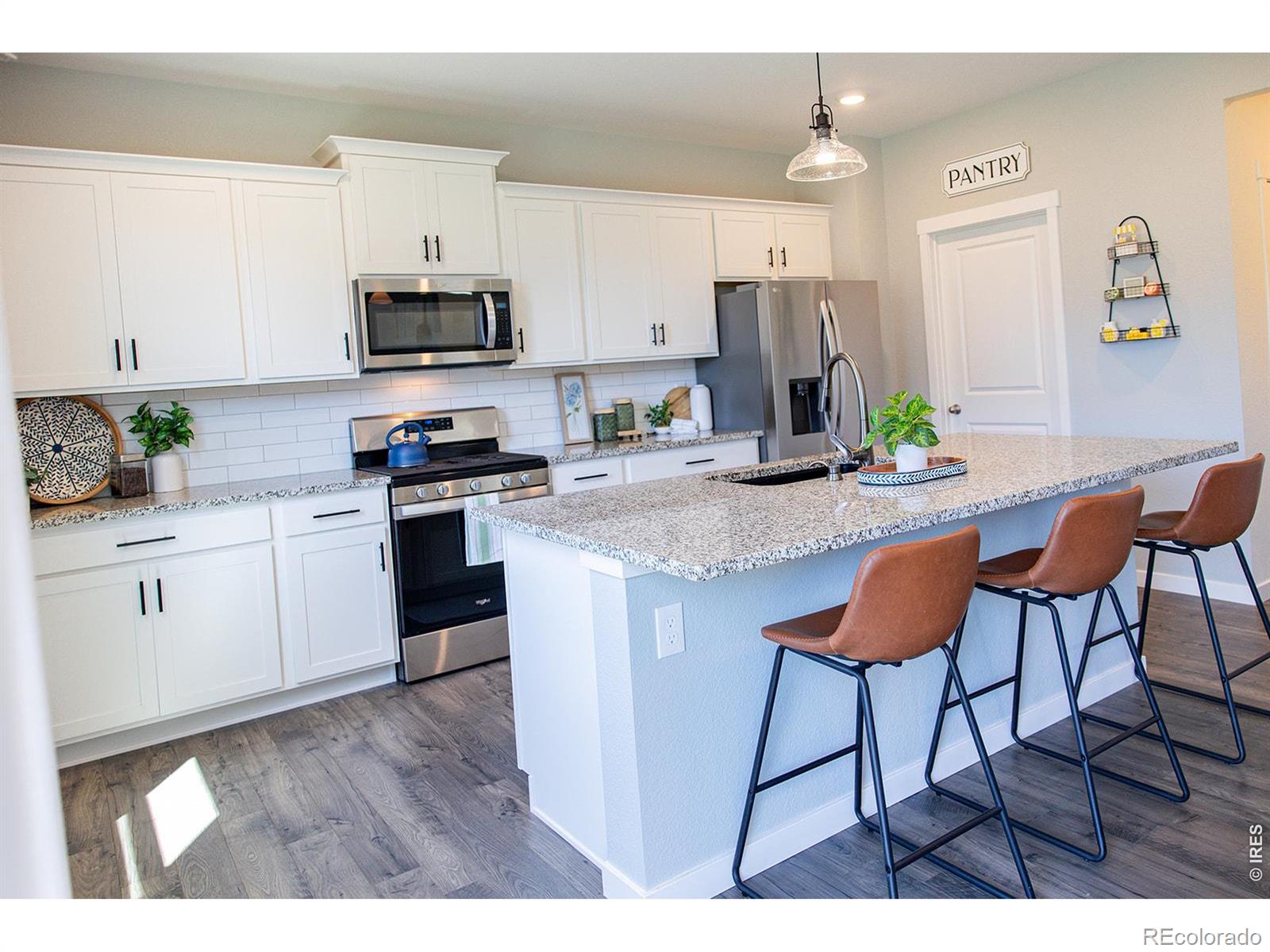 MLS Image #11 for 3691  speedwell street,wellington, Colorado