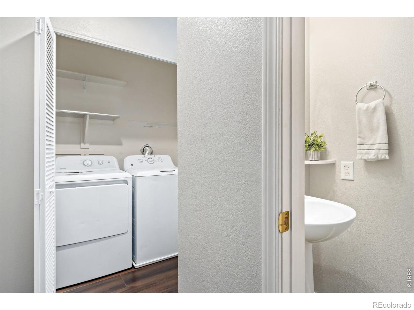 MLS Image #11 for 209  cheops court,fort collins, Colorado