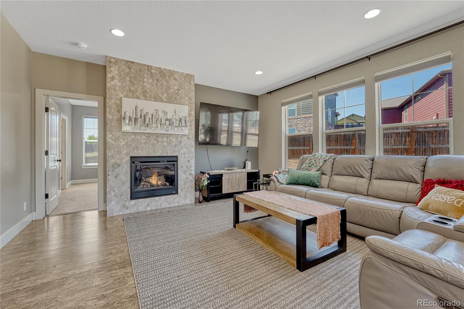 MLS Image #3 for 1955 s danube way,aurora, Colorado