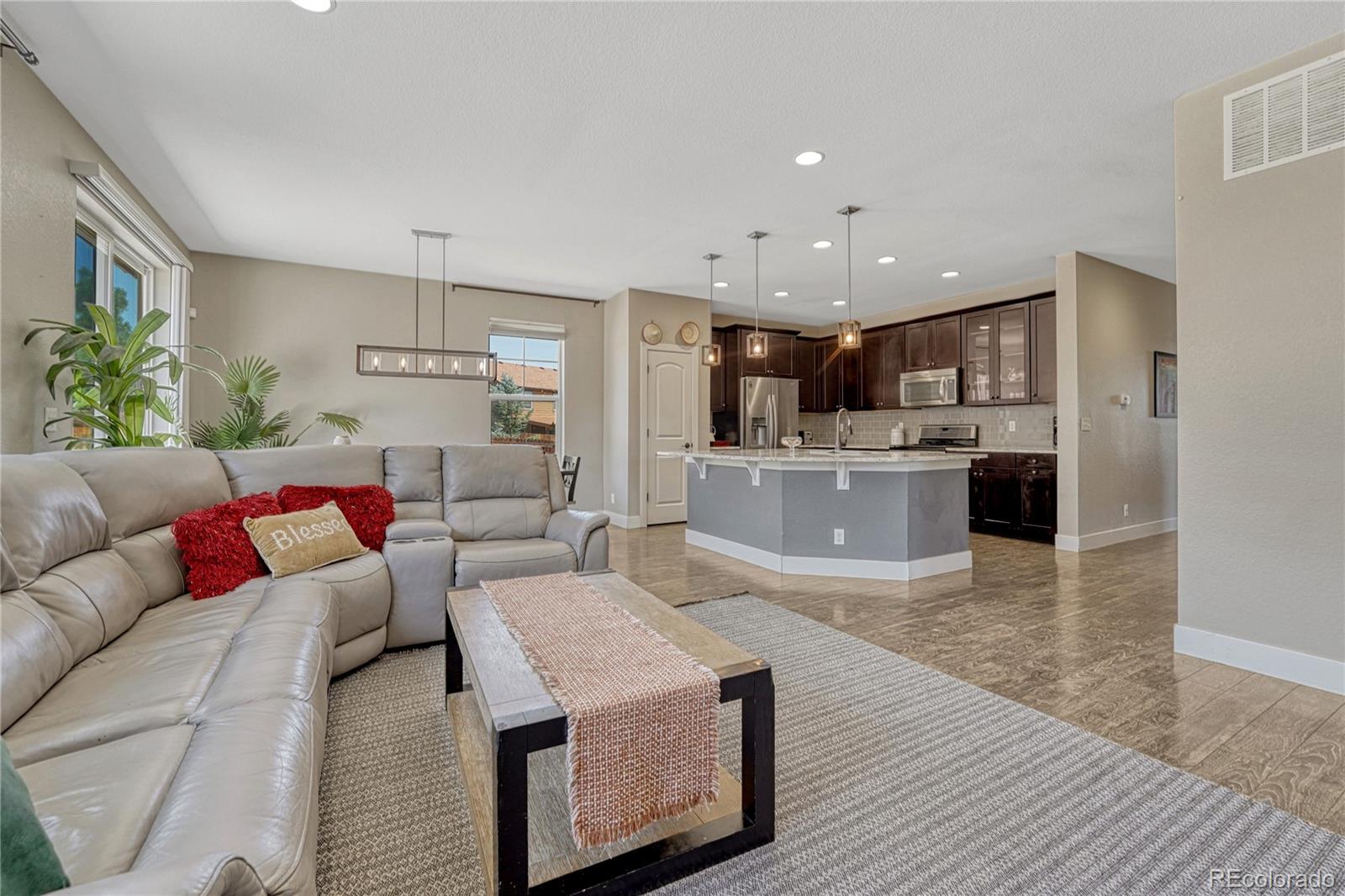 MLS Image #4 for 1955 s danube way,aurora, Colorado
