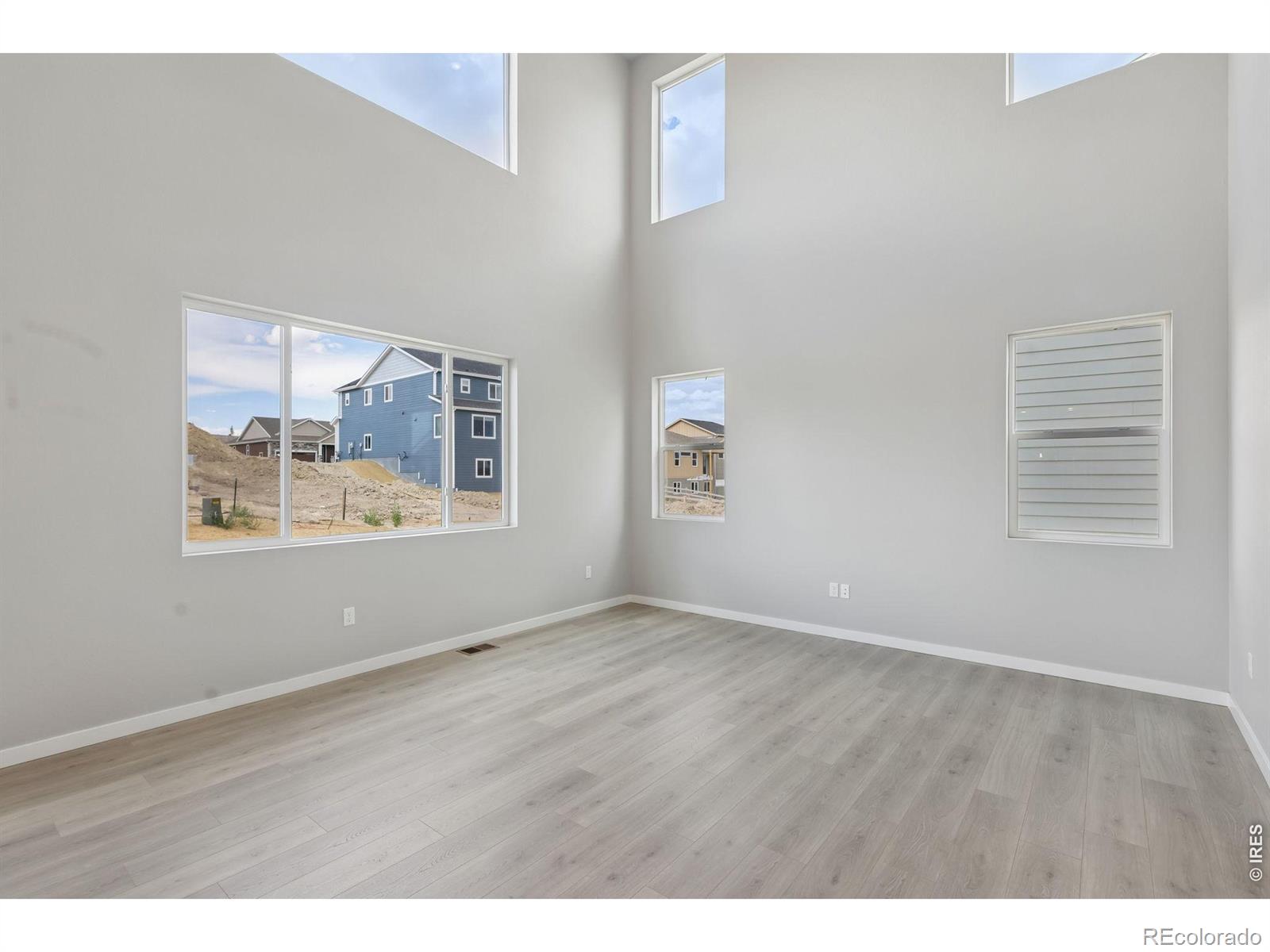 MLS Image #17 for 647  noola street,windsor, Colorado