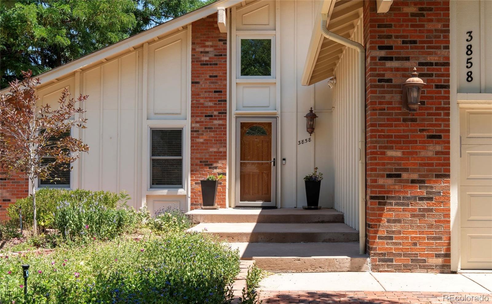 MLS Image #2 for 3858 s hannibal street,aurora, Colorado
