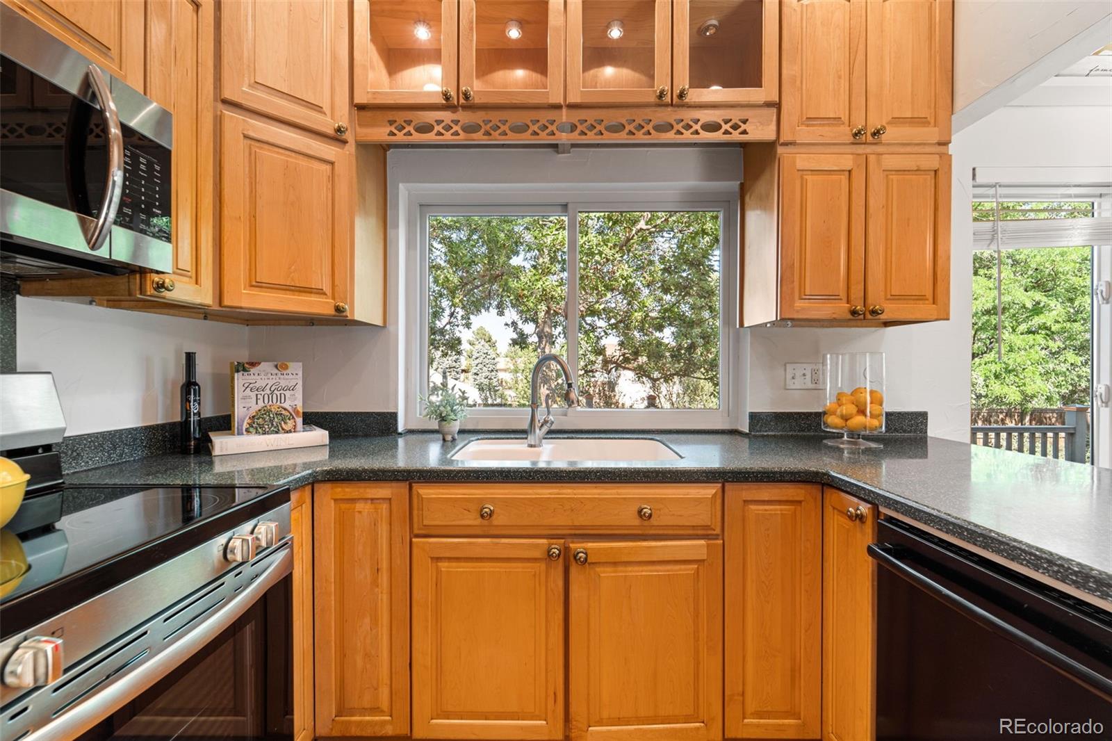 MLS Image #9 for 3858 s hannibal street,aurora, Colorado