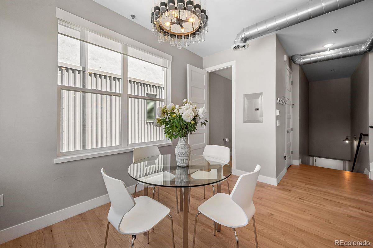 MLS Image #10 for 2827 w 25th avenue 204,denver, Colorado
