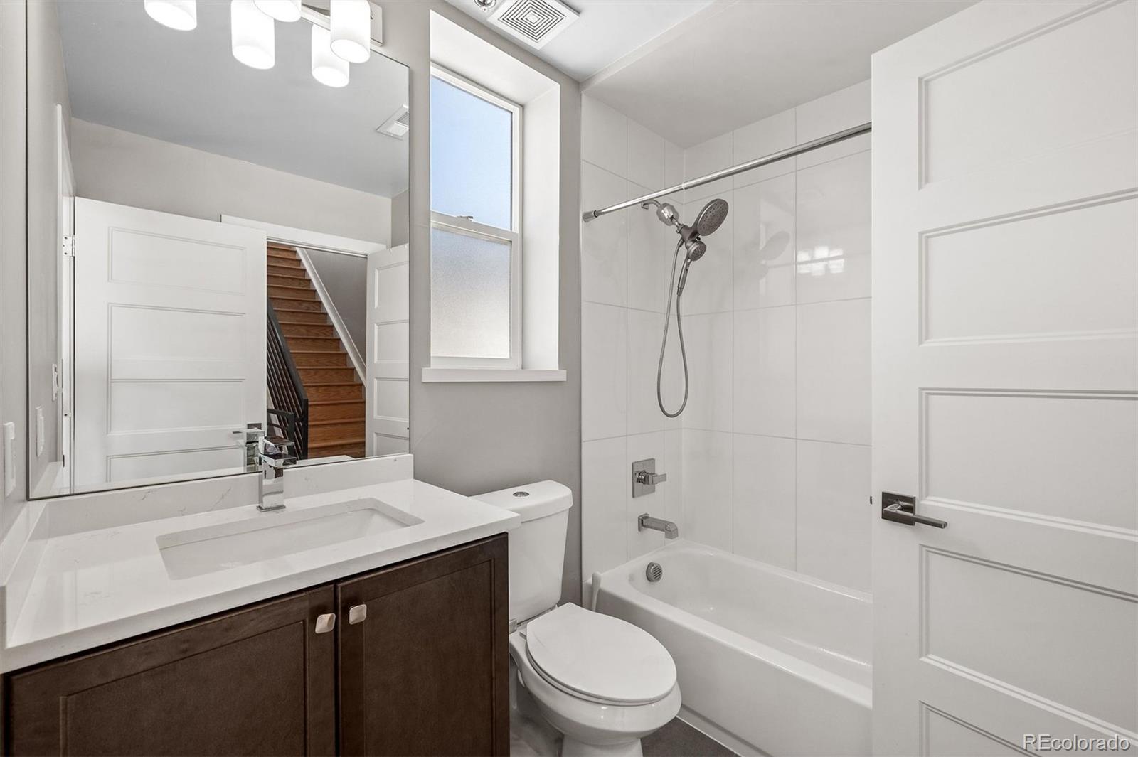 MLS Image #22 for 2827 w 25th avenue 204,denver, Colorado