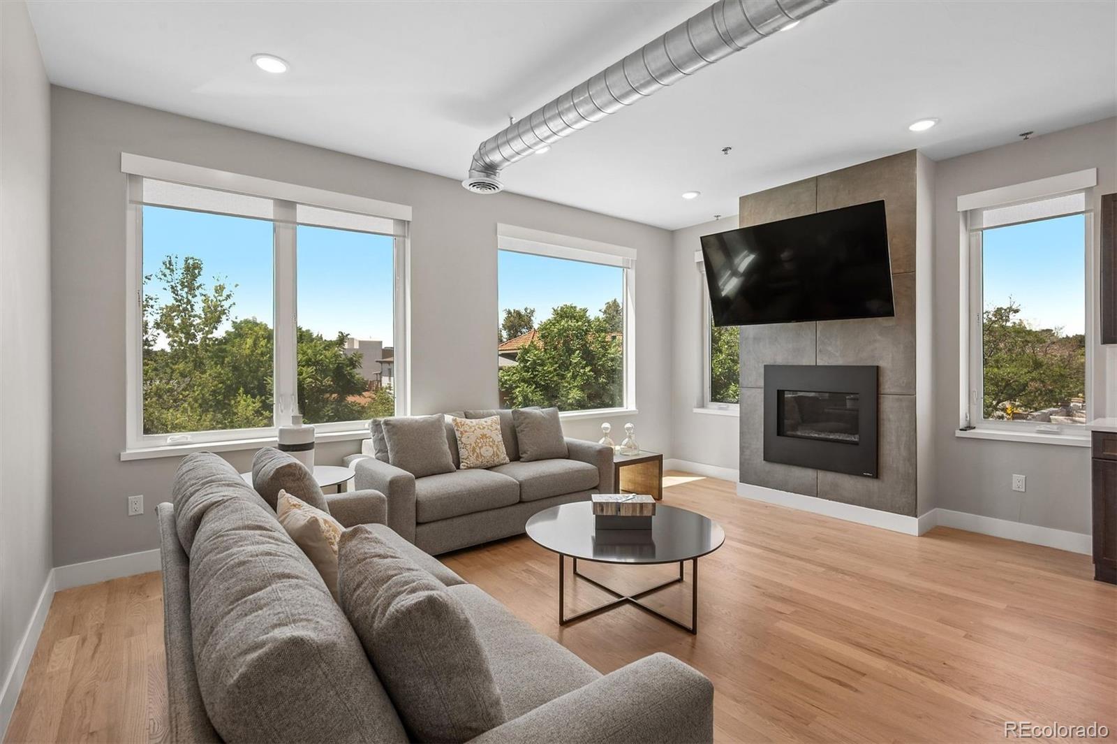 MLS Image #4 for 2827 w 25th avenue 204,denver, Colorado