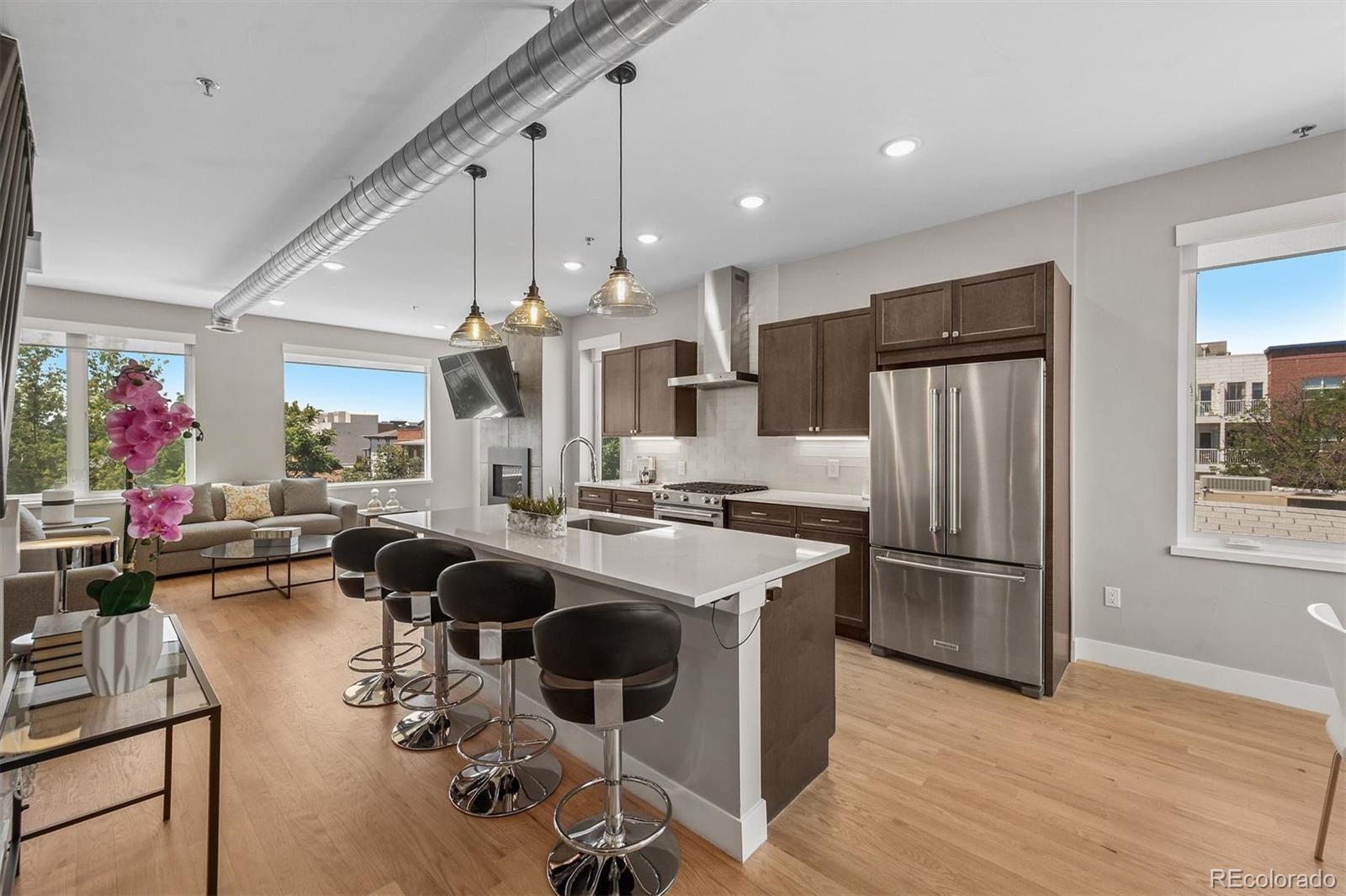 MLS Image #7 for 2827 w 25th avenue 204,denver, Colorado