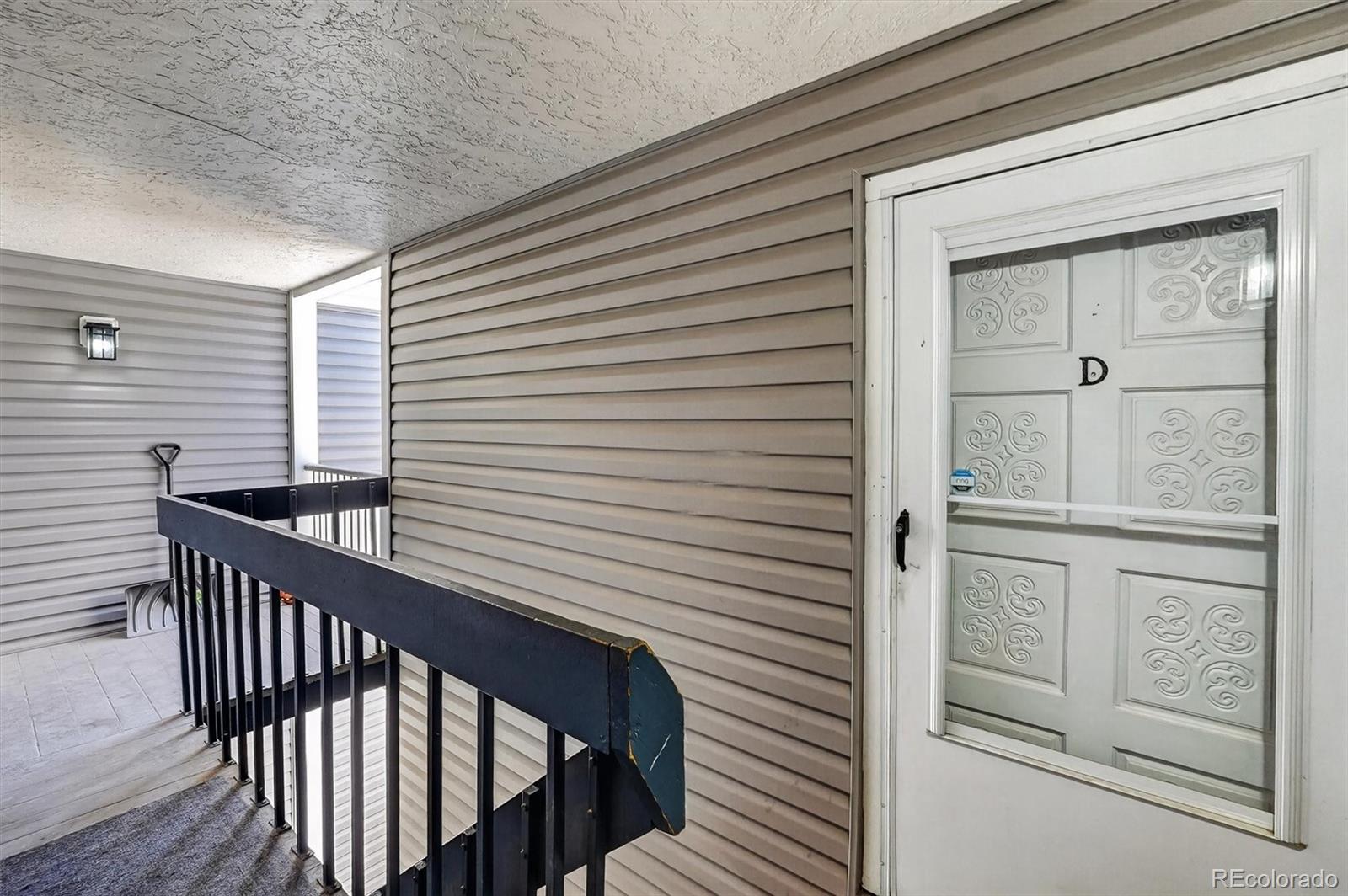 MLS Image #2 for 3420 s locust street,denver, Colorado