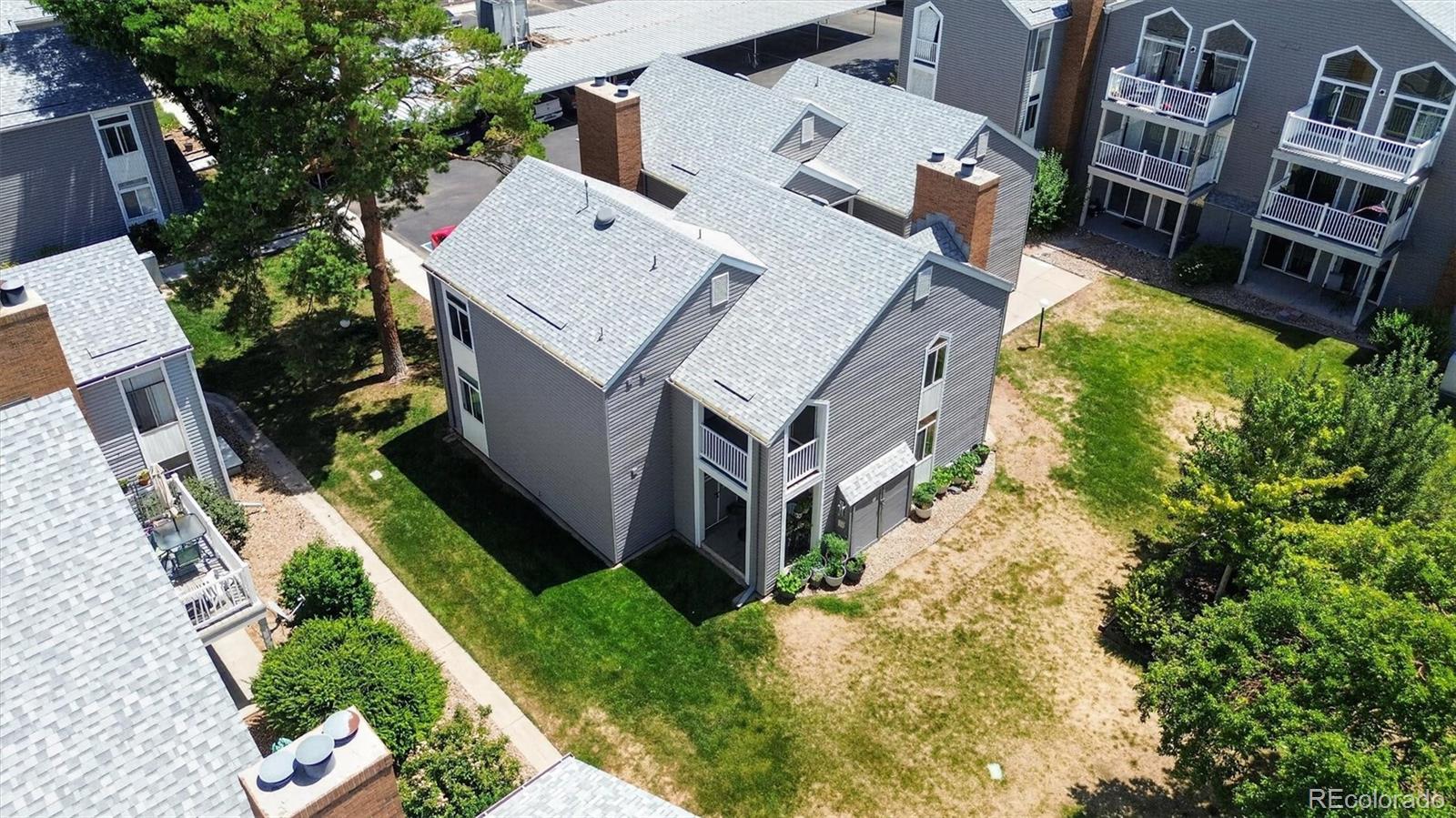 MLS Image #23 for 3420 s locust street,denver, Colorado