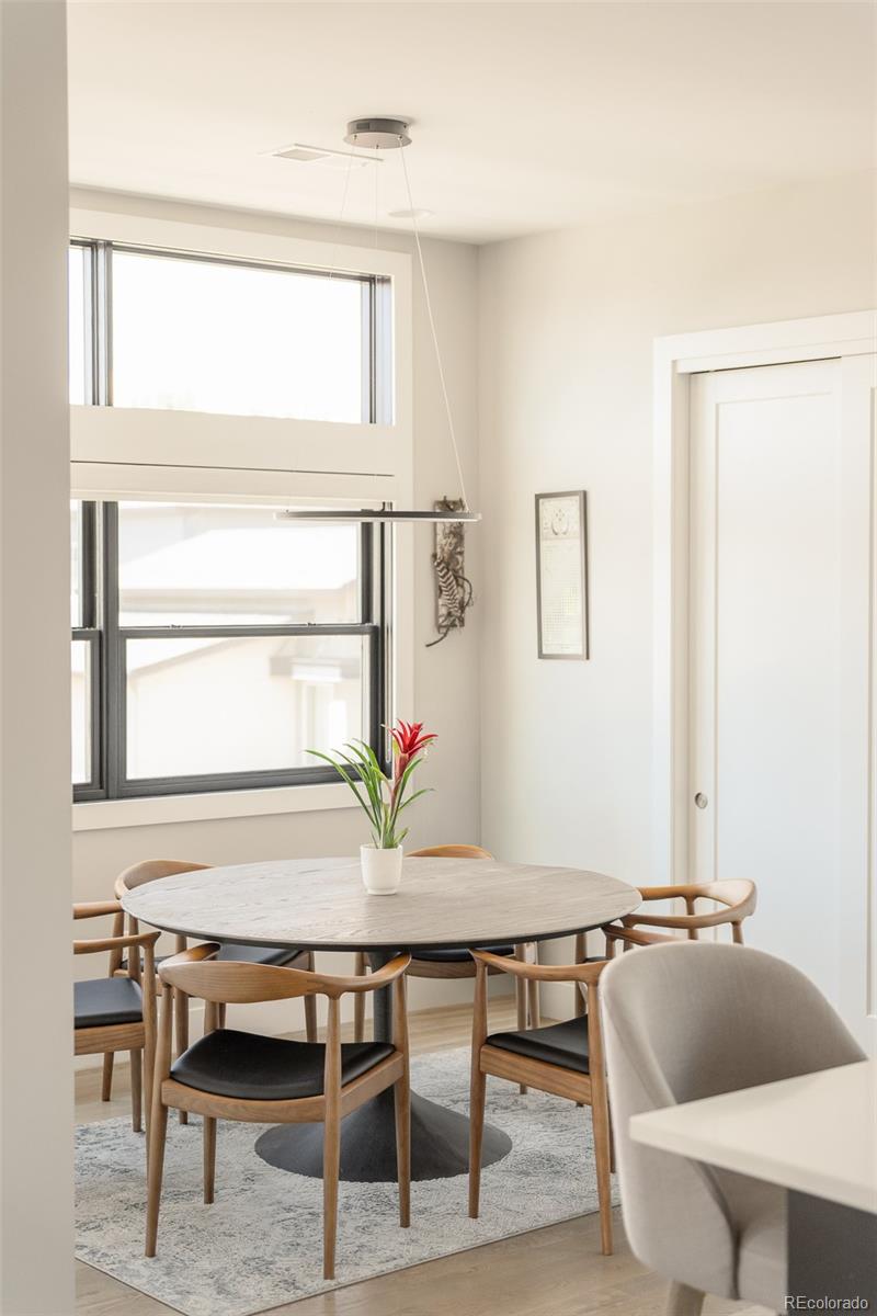 MLS Image #20 for 6809 e lowry boulevard,denver, Colorado