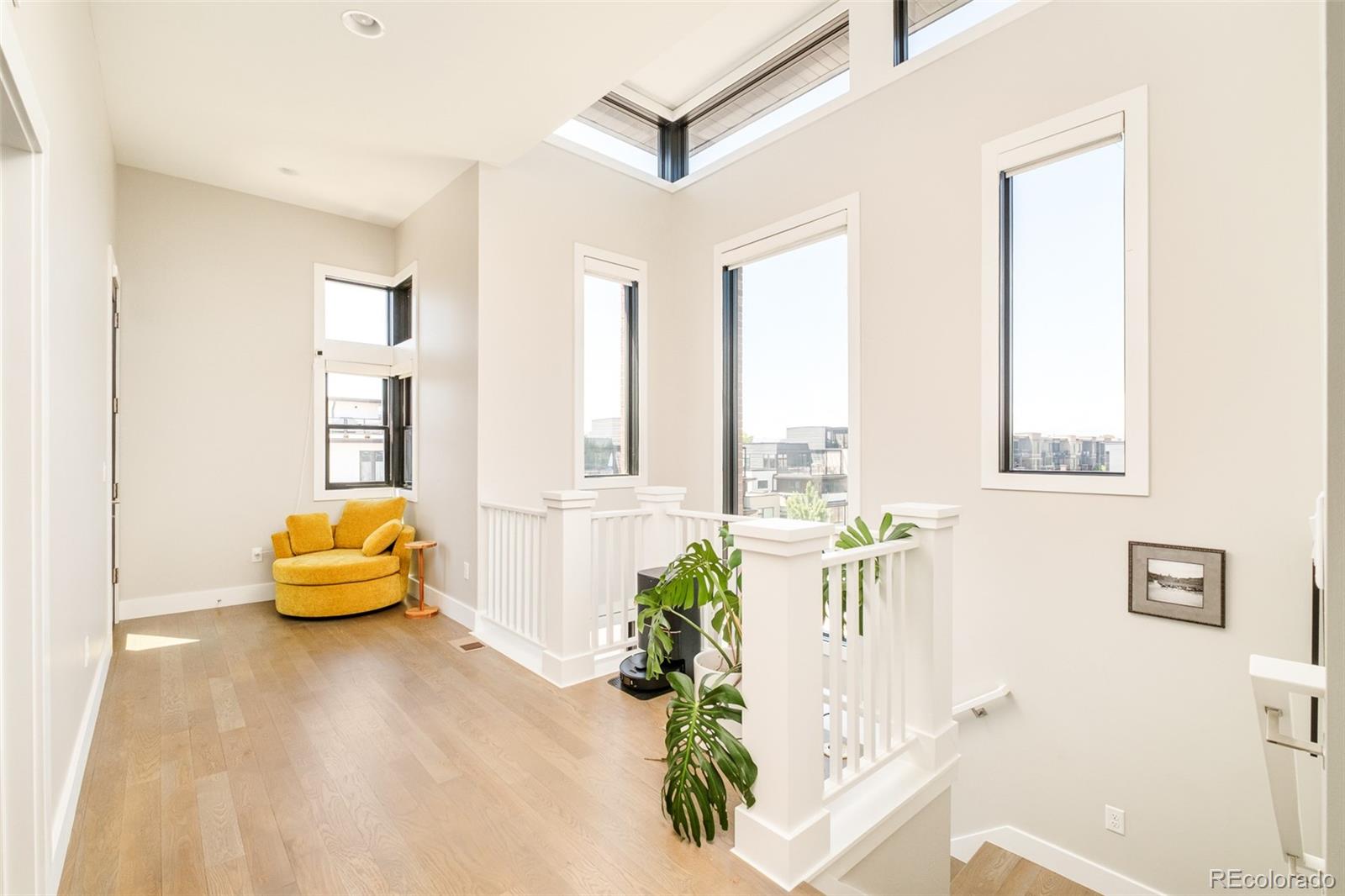 MLS Image #25 for 6809 e lowry boulevard,denver, Colorado