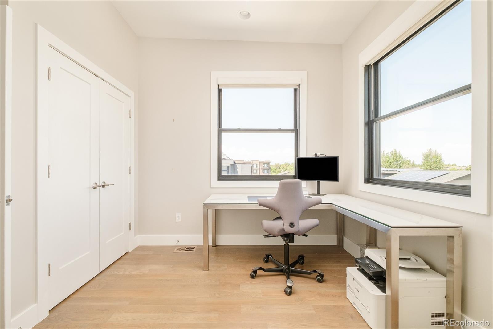 MLS Image #31 for 6809 e lowry boulevard,denver, Colorado