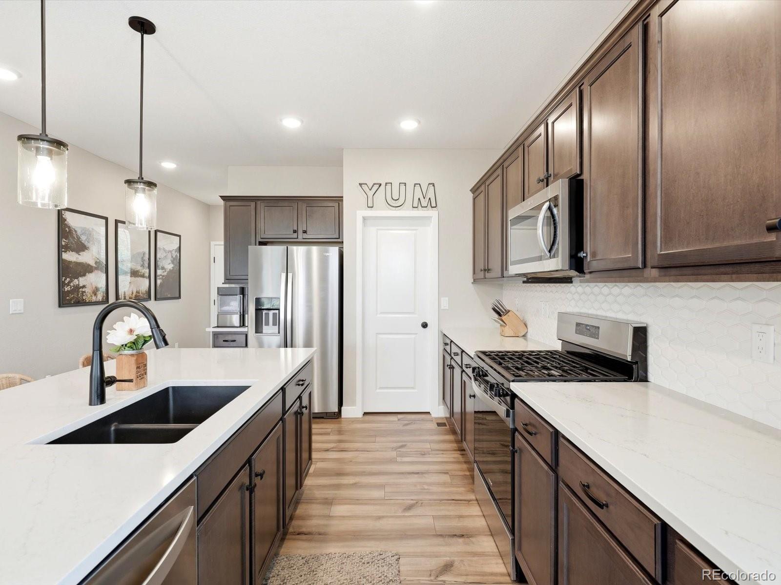 MLS Image #5 for 305  baler court,brighton, Colorado