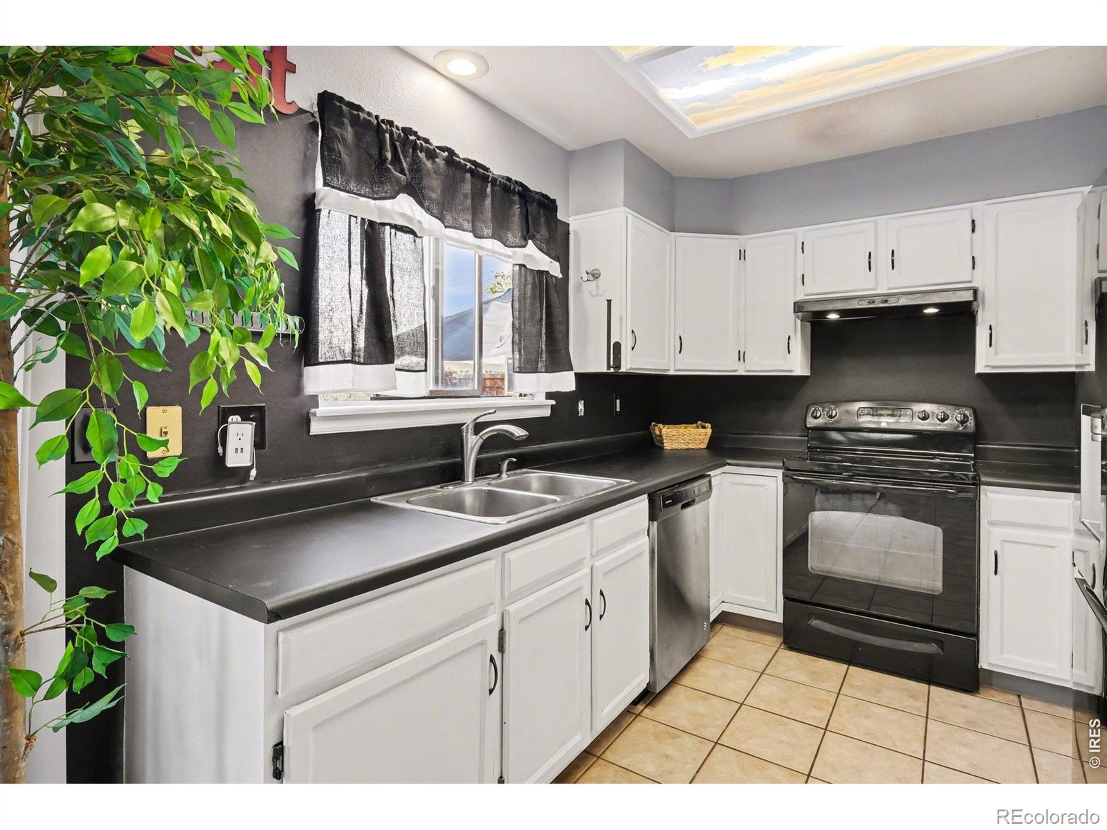 MLS Image #12 for 1037  deer creek lane,fort collins, Colorado
