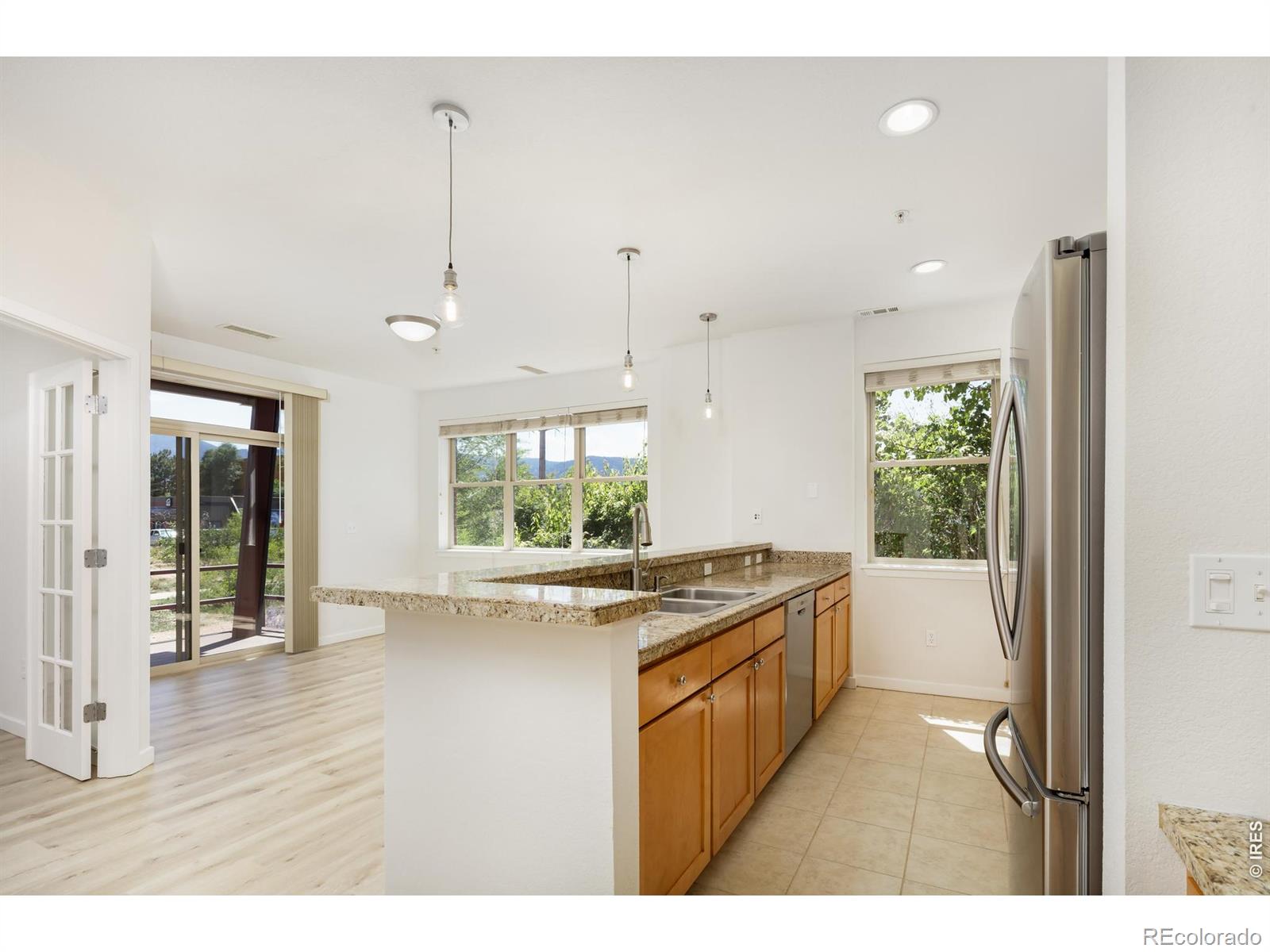 MLS Image #11 for 2910  bluff street,boulder, Colorado
