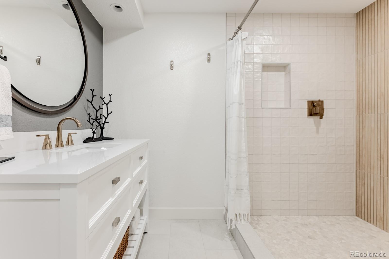 MLS Image #38 for 8657  devinney street,arvada, Colorado