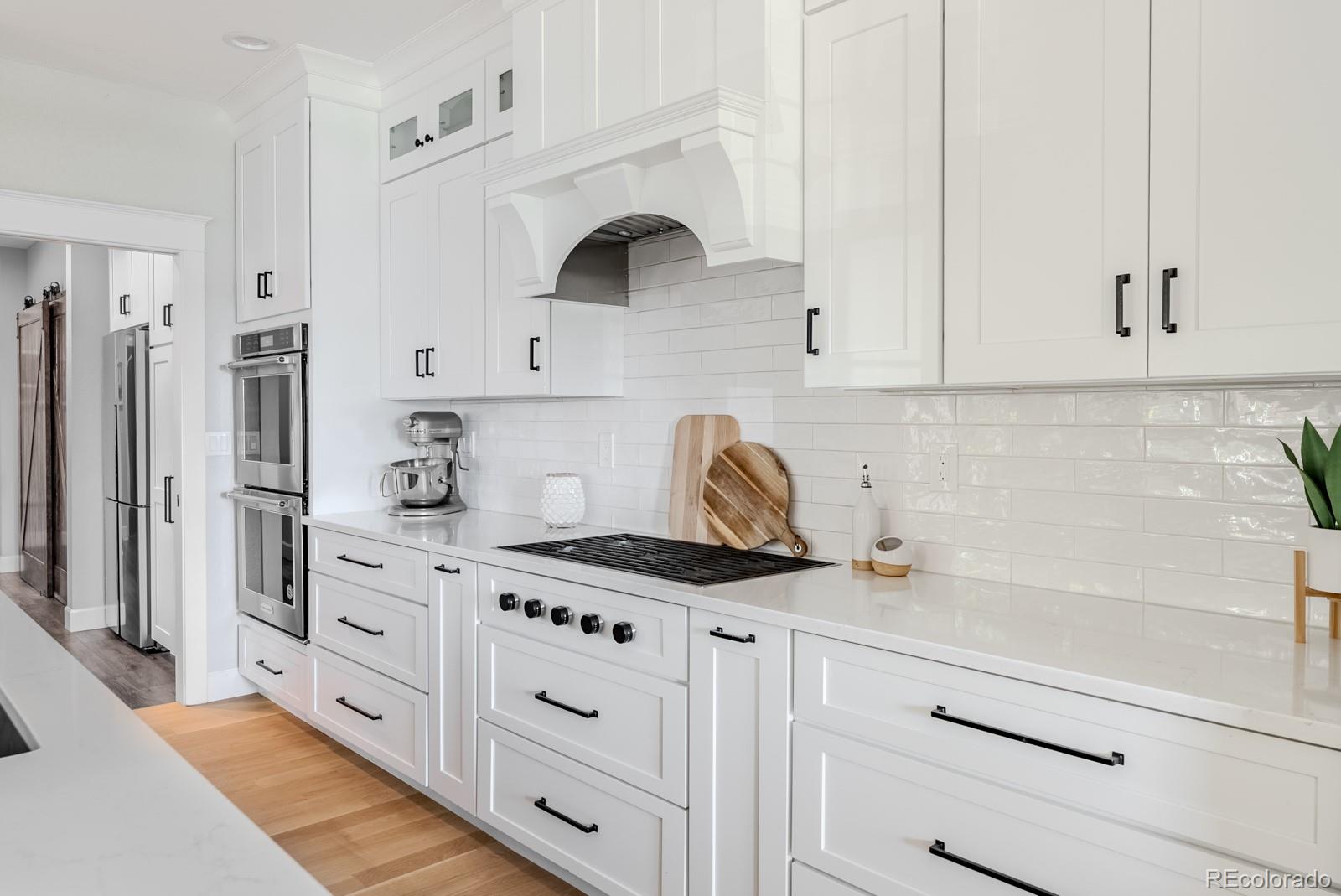 MLS Image #5 for 8657  devinney street,arvada, Colorado