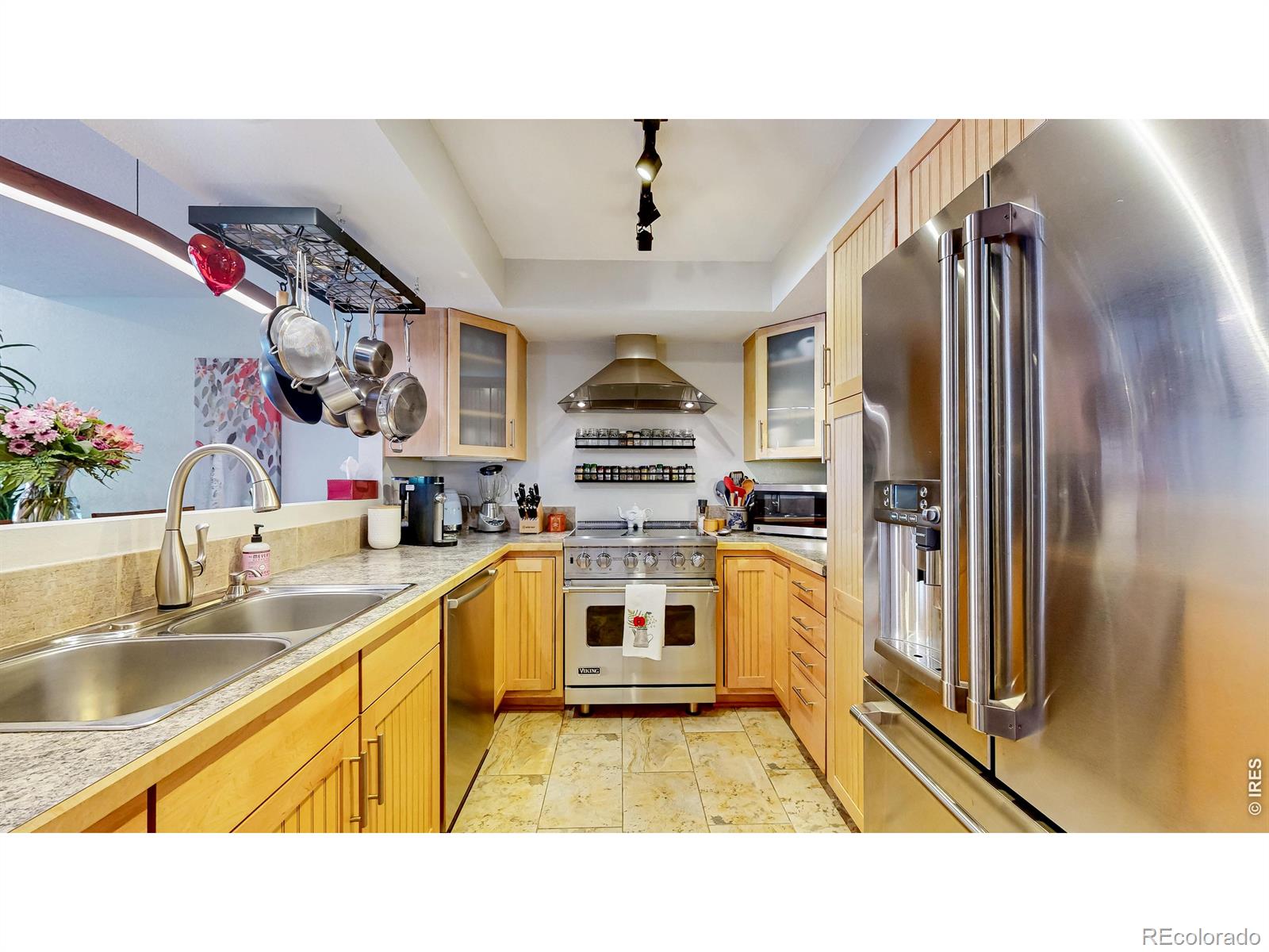 MLS Image #2 for 624  pearl street,boulder, Colorado