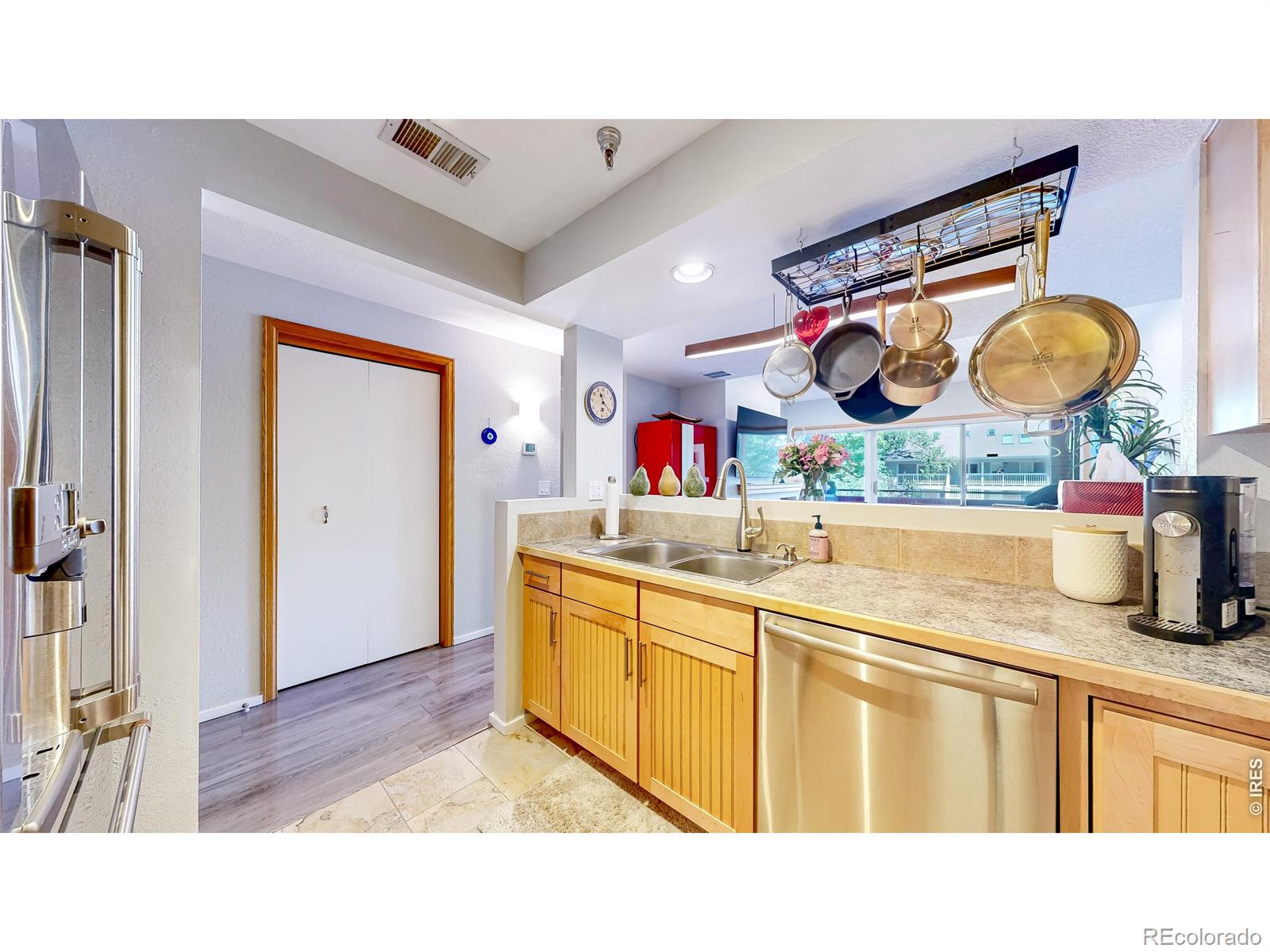 MLS Image #6 for 624  pearl street,boulder, Colorado